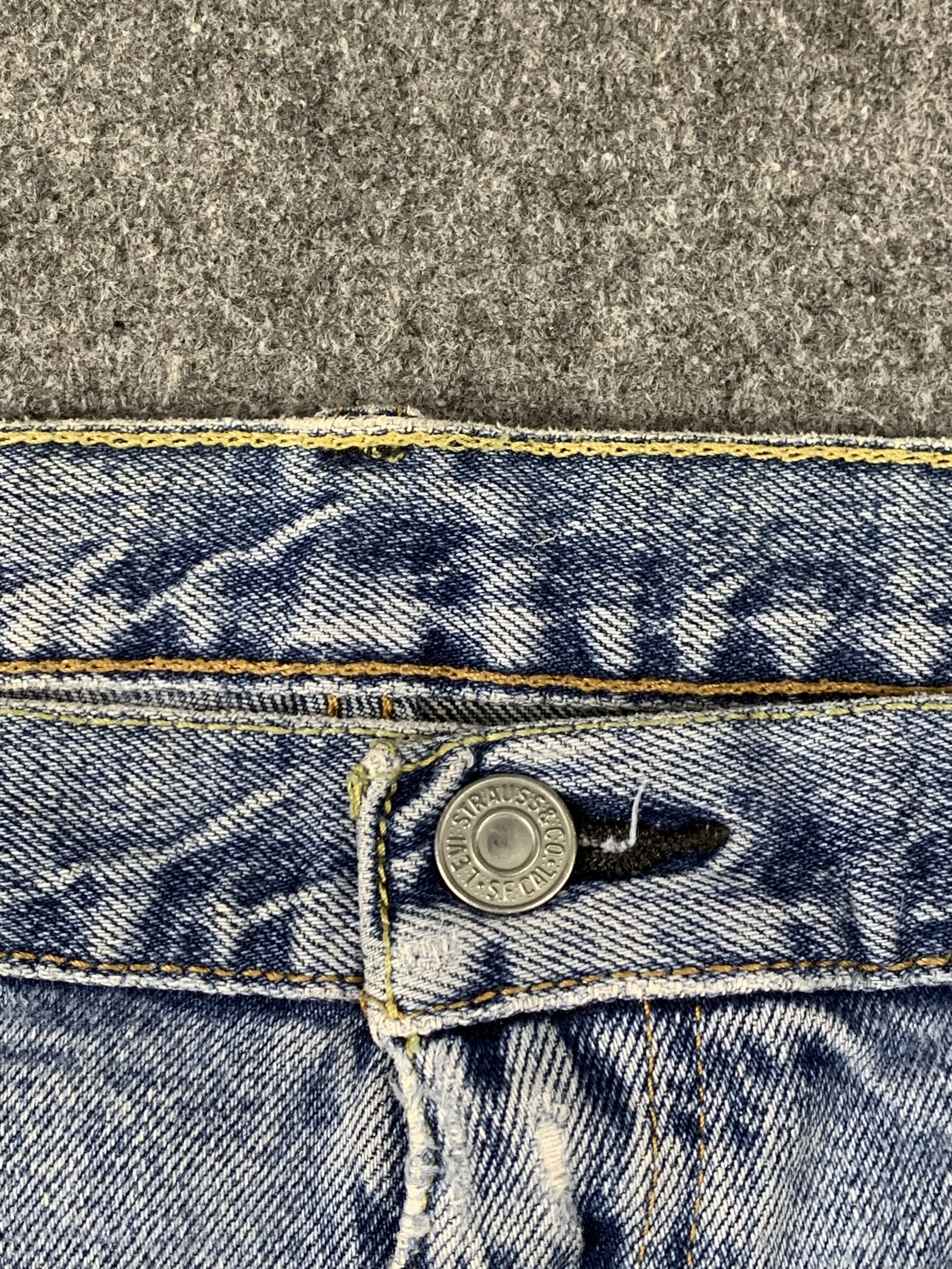 Levi's Vintage Levis 569 Faded Blue Jeans DP2005 Size US 36 / EU 52 - 10 Thumbnail
