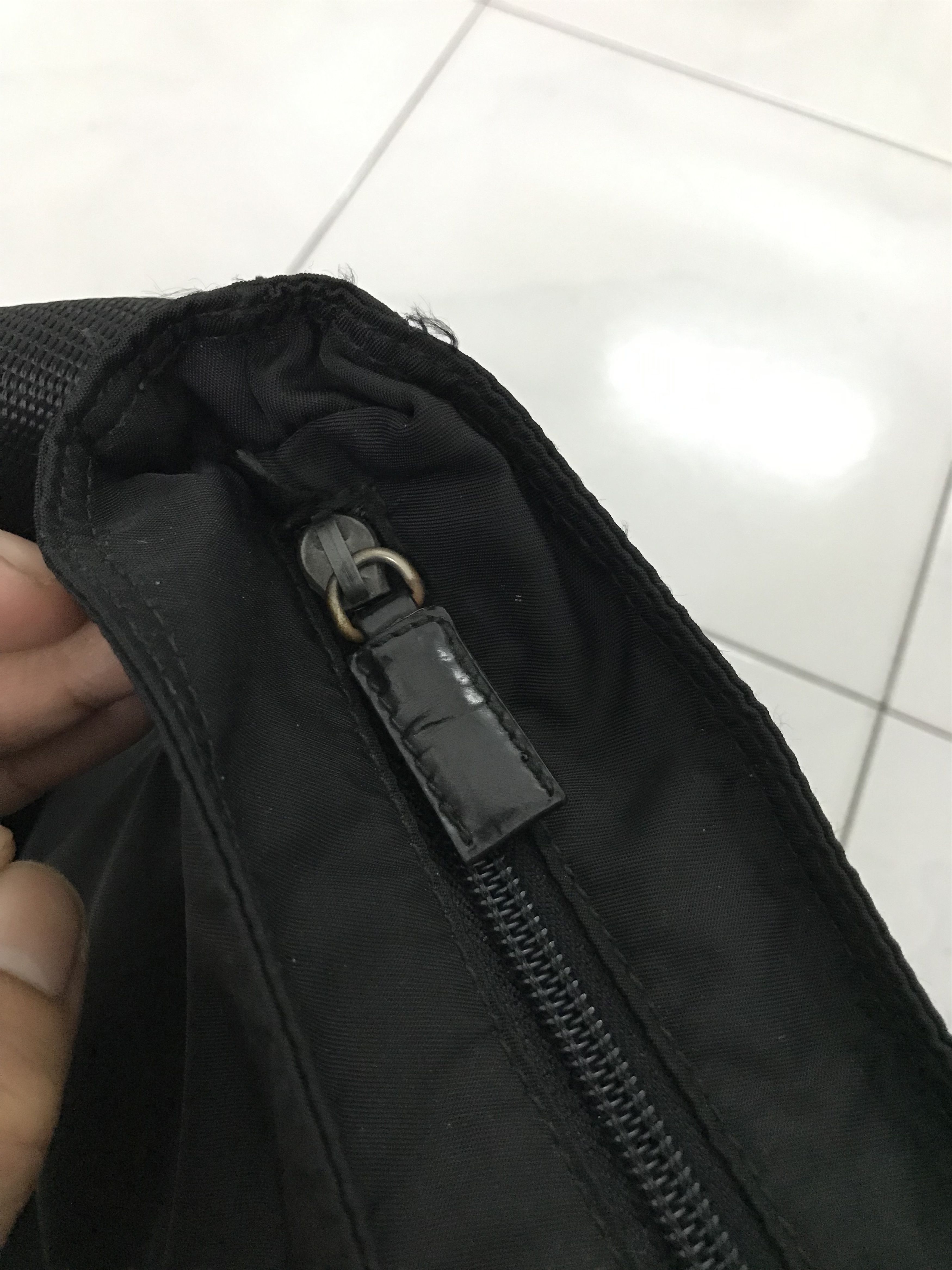 Prada × Vintage Prada Crossbody / Shoulder Bag Size ONE SIZE - 10 Thumbnail