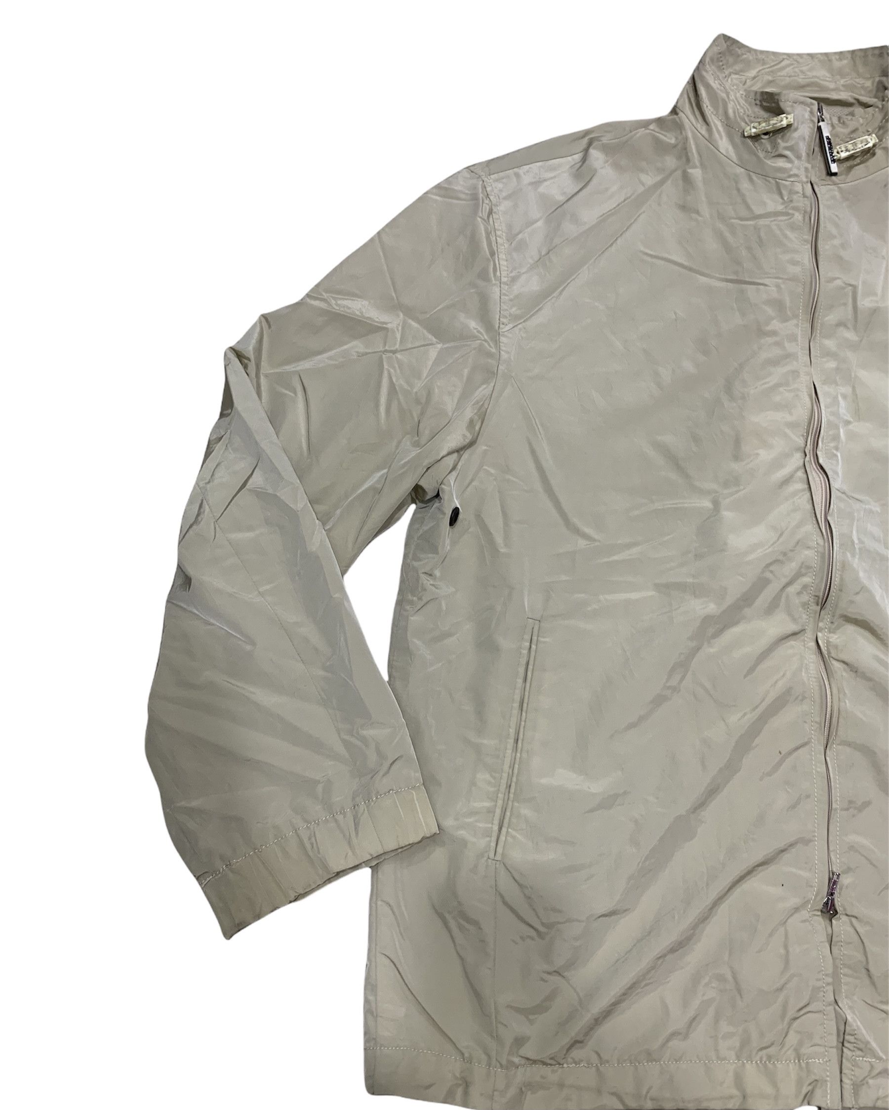 Gianfranco Ferre × Vintage Gianfranco Ferre Windbreaker jacket in size M Size US M / EU 48-50 / 2 - 4 Thumbnail