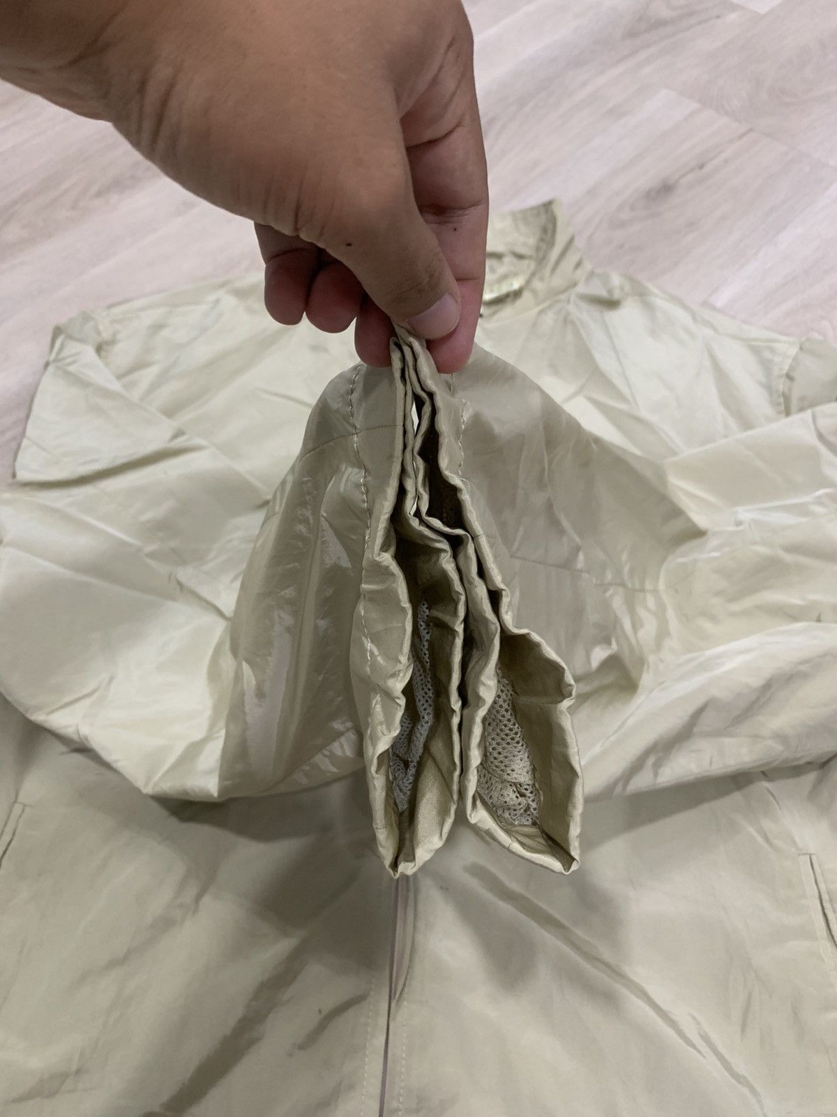 Gianfranco Ferre × Vintage Gianfranco Ferre Windbreaker jacket in size M Size US M / EU 48-50 / 2 - 8 Thumbnail