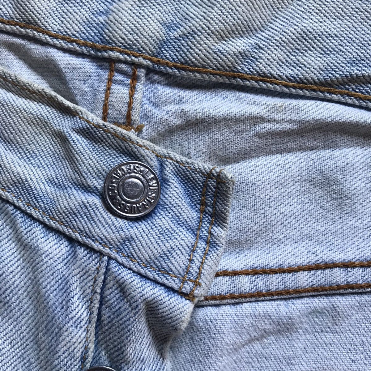 Japanese Brand Vintage Levis 501 x Kastane Reconstruction Jeans Size US 33 - 7 Thumbnail