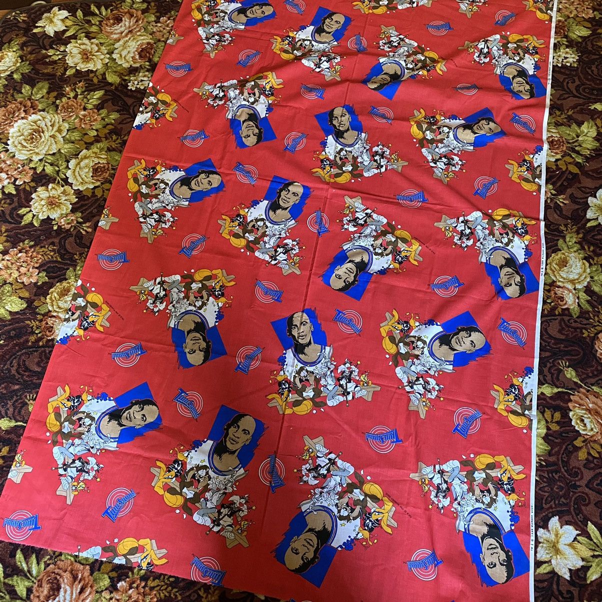 Jordan Brand × Vintage Vintage 1996 space jam fabric poster all characters in movie Size ONE SIZE - 1 Thumbnail