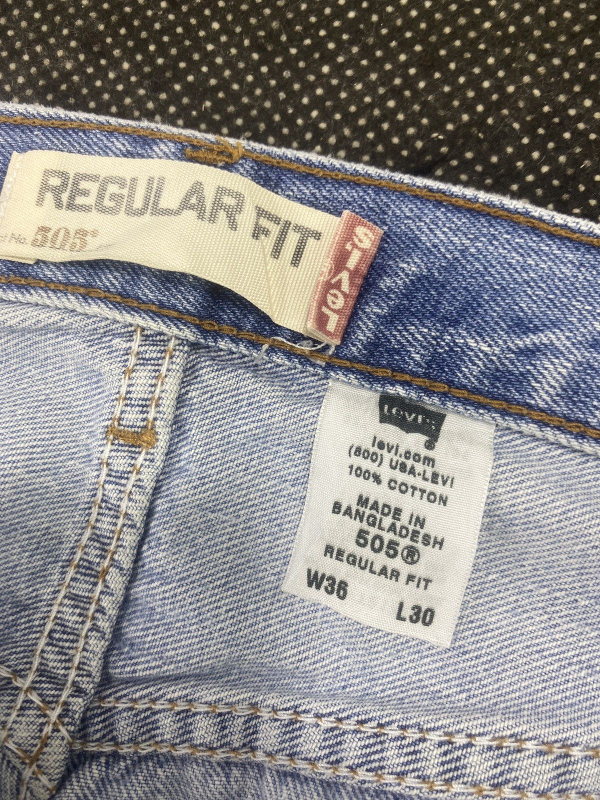 Levi's VINTAGE LEVIS 505 BLUE WASH JEANS -J519 Size US 34 / EU 50 - 8 Thumbnail
