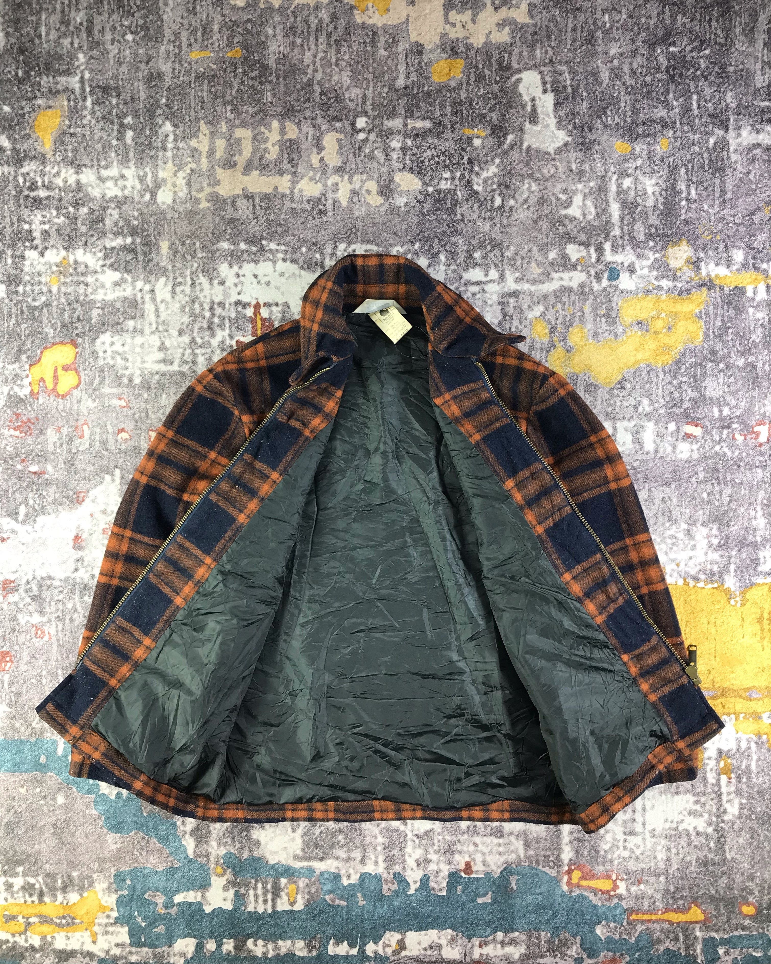 Carhartt × Vintage Vintage Carhartt Checkered Wool Jacket-M417 Size US XL / EU 56 / 4 - 2 Thumbnail