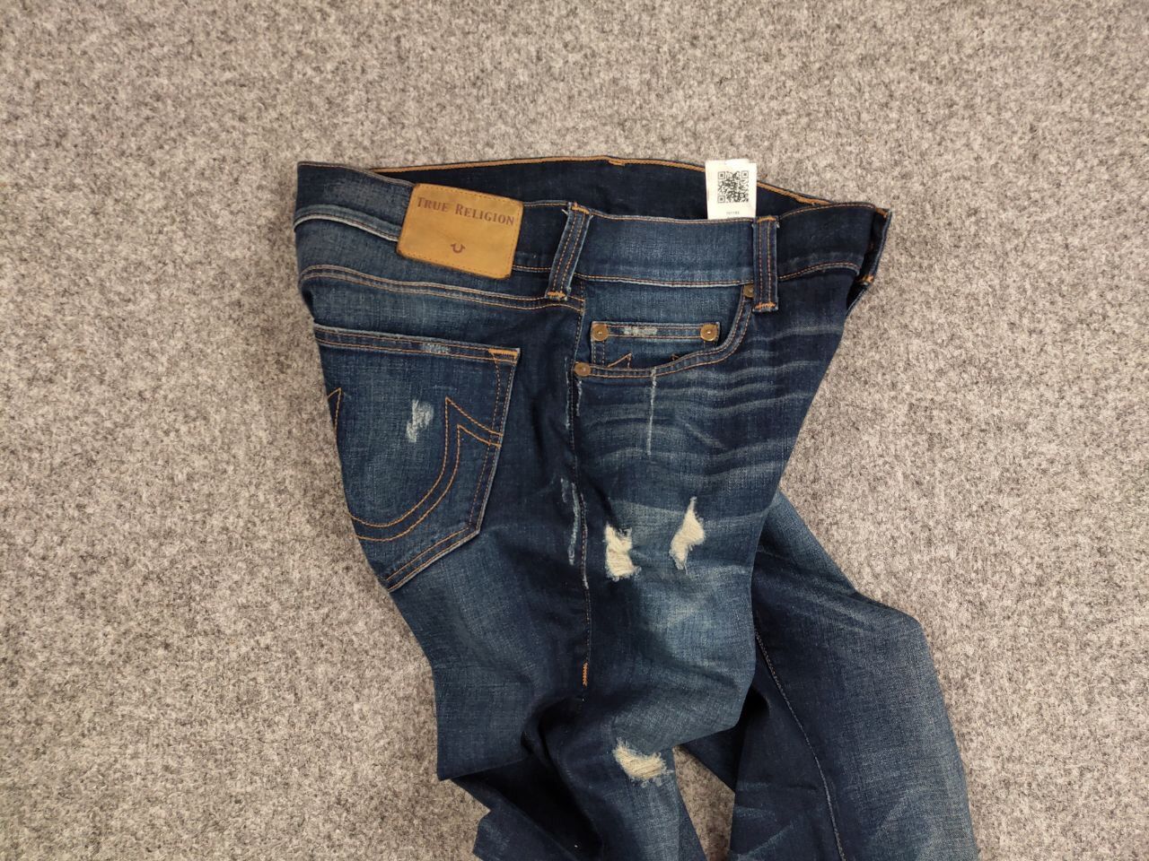 True Religion True Religion Rocco Relaxed Skinny Distressed Denim Jeans Size US 31 - 19 Thumbnail