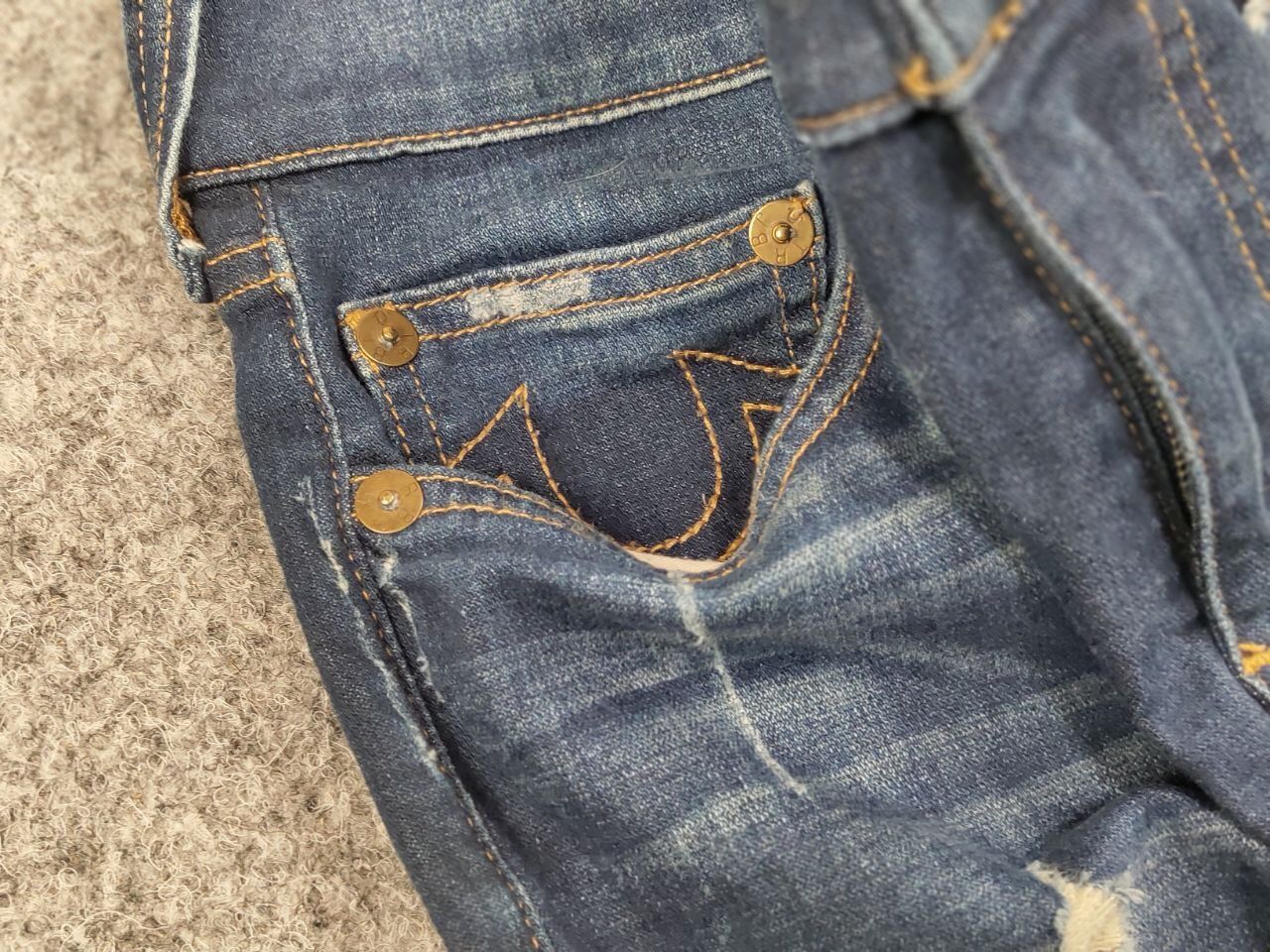 True Religion True Religion Rocco Relaxed Skinny Distressed Denim Jeans Size US 31 - 13 Thumbnail