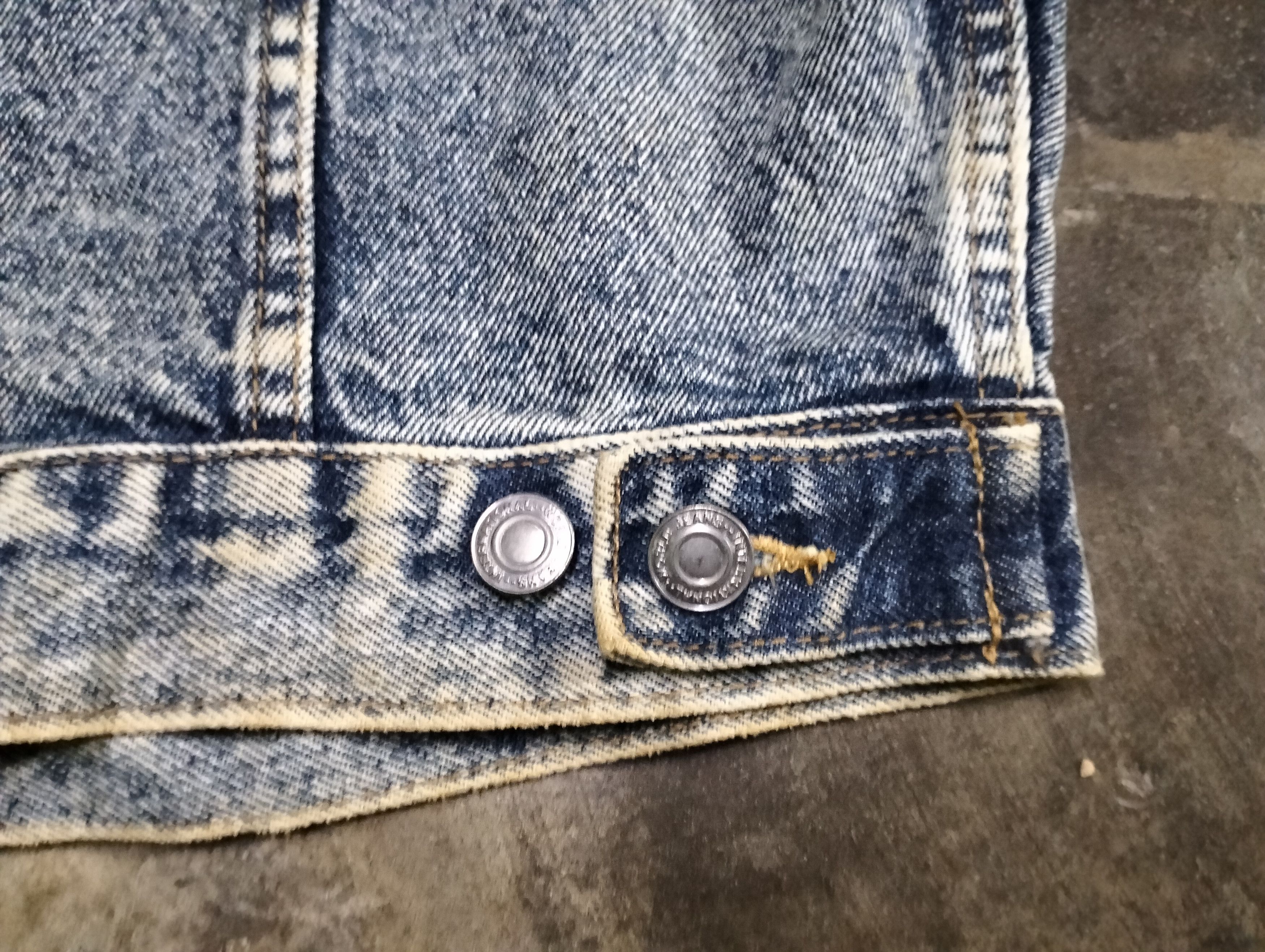 Japanese Brand 90s Checkerberry Denim Jacket Faded Design Size US M / EU 48-50 / 2 - 7 Thumbnail