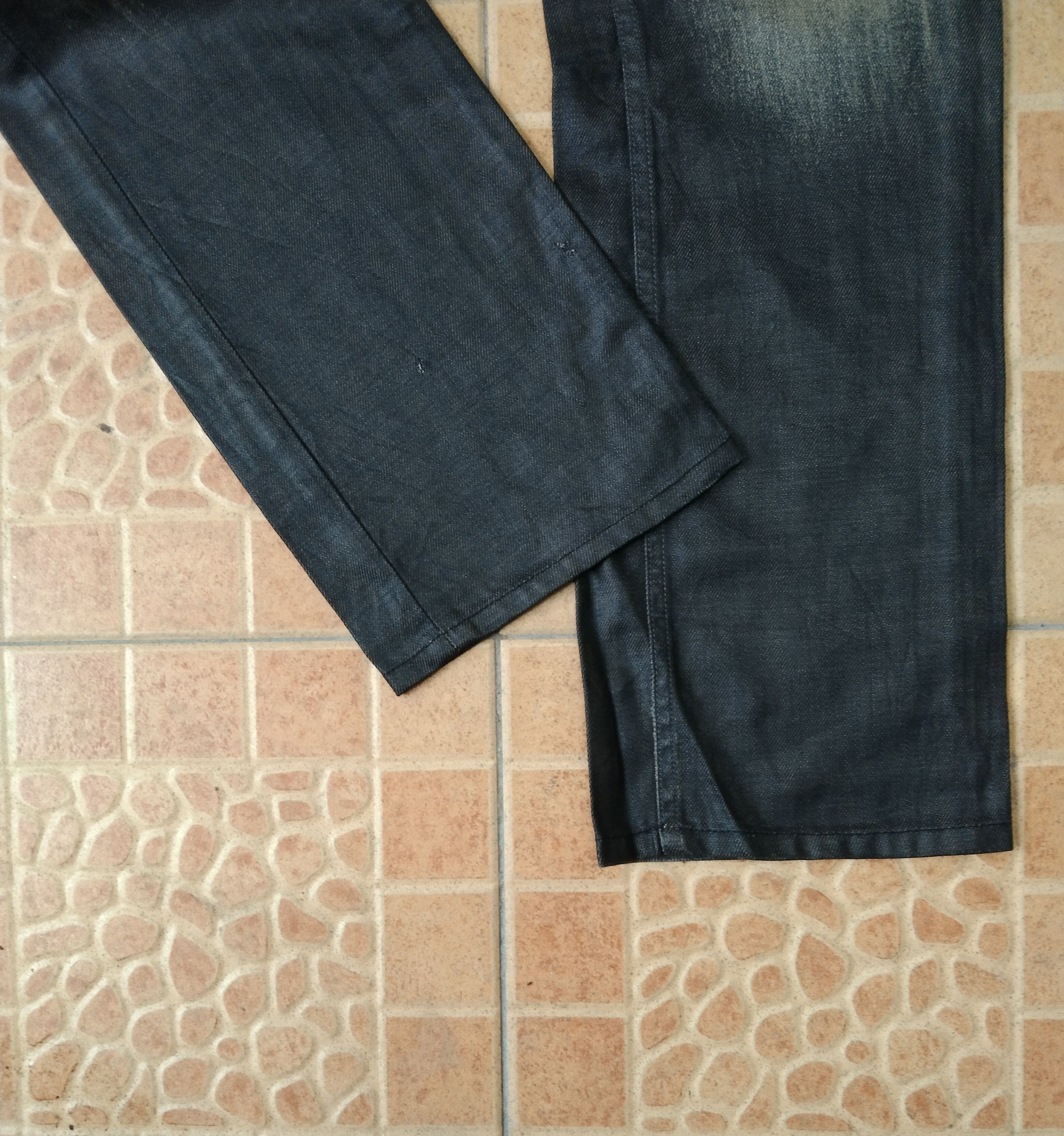 Rusty DiSTRESSED BLACK RUSTY WAXED BACK NUMBER DENIM PANTS Size US 29 - 7 Thumbnail