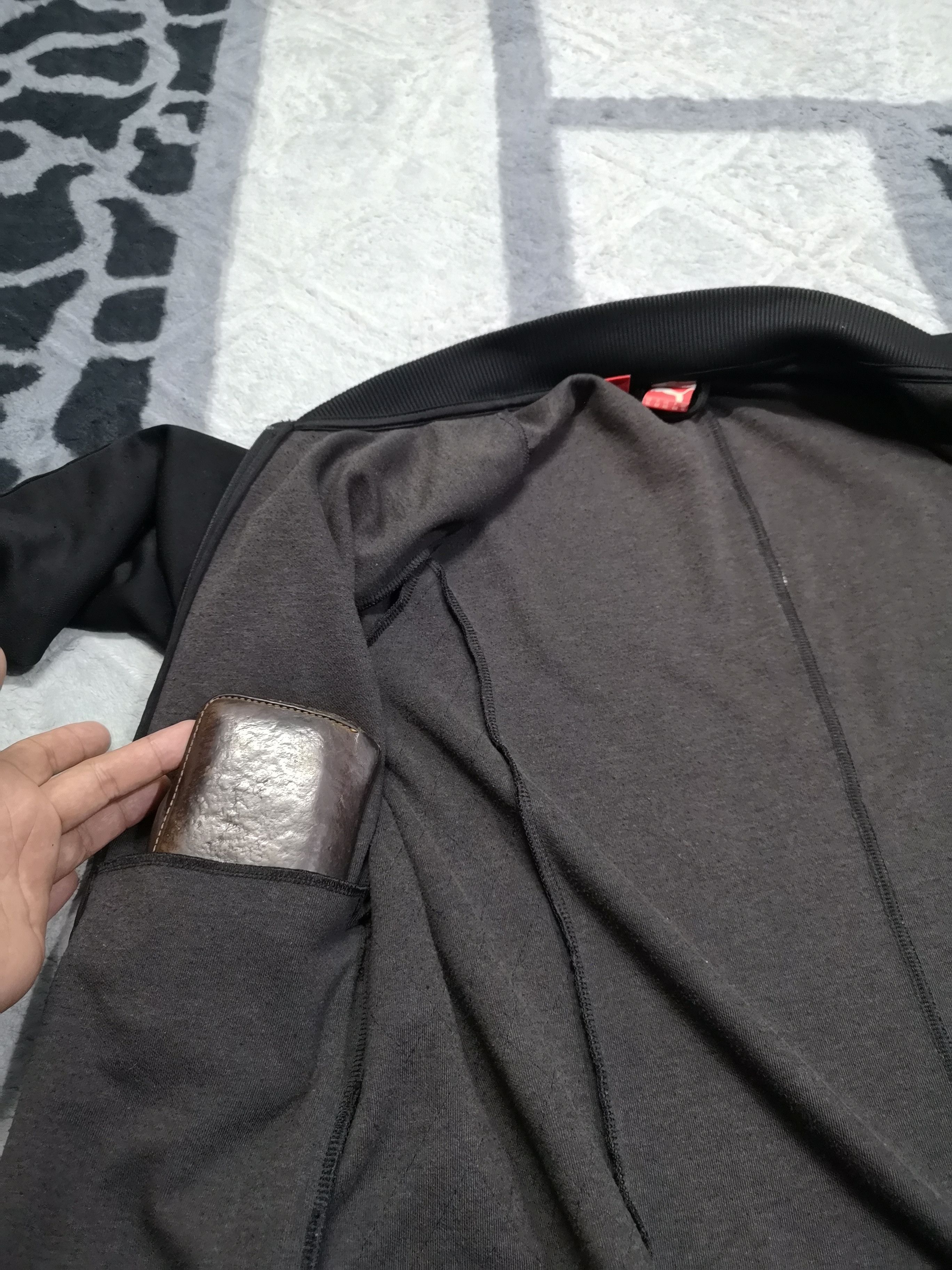 Ferrari × Puma Puma x colab ferrari sweater Size US XL / EU 56 / 4 - 14 Thumbnail