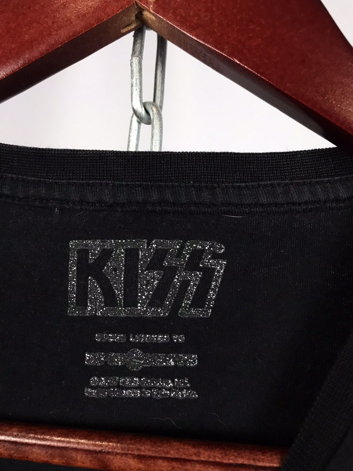 KISS Kiss army vintage T-shirts rock tee band tee Size US XS / EU 42 / 0 - 3 Thumbnail