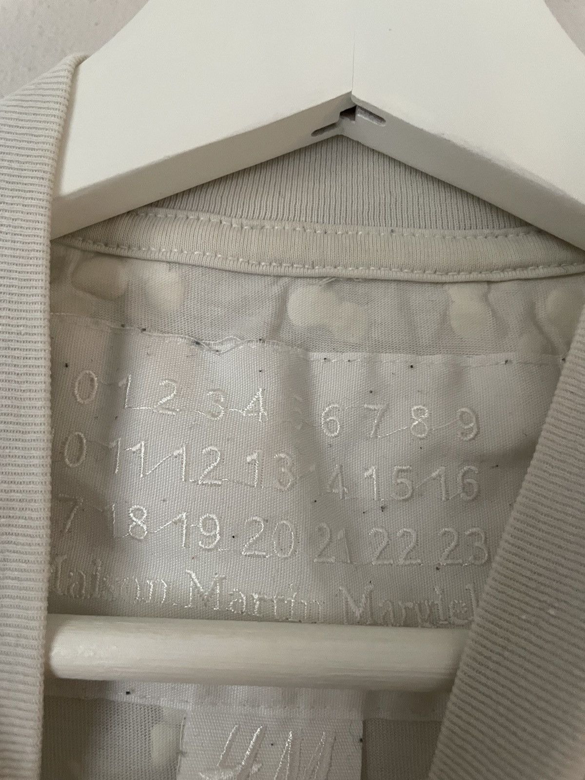 H&M × Maison Margiela Confetti Dots White T-Shirt Size US XS / EU 42 / 0 - 3 Thumbnail