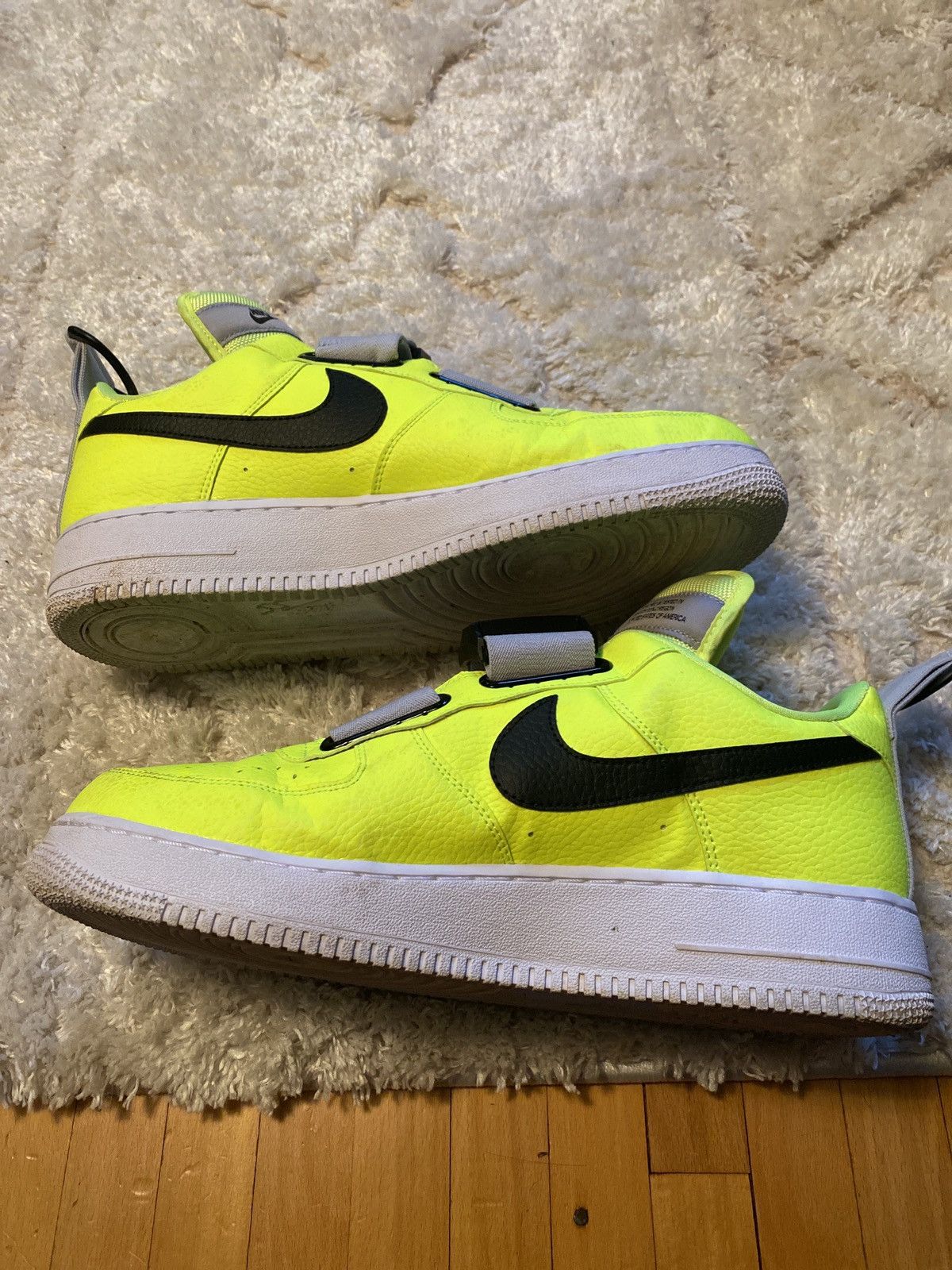 Nike Air Force Utility Volt Men Green Size 12 Used