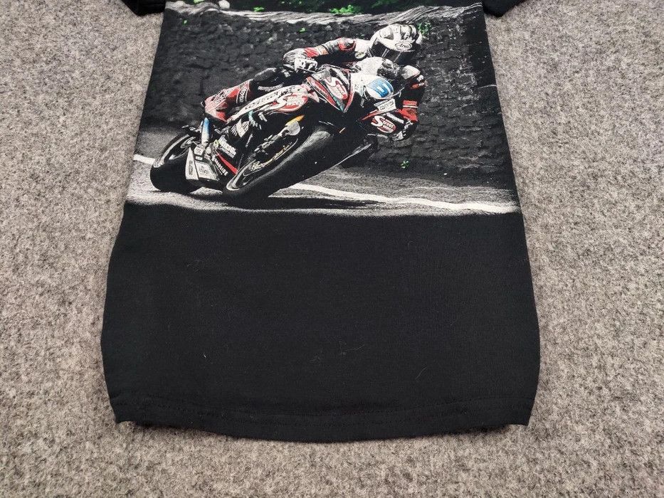 Vintage Vintage Racing TT Michael Dunlop Motorcycle T shirt Tee Size US S / EU 44-46 / 1 - 4 Thumbnail