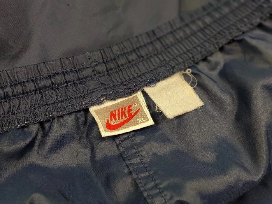 Nike Vintage 90s Nike Nylon Track Jogger Pants Travis Scott Size US 36 / EU 52 - 8 Thumbnail