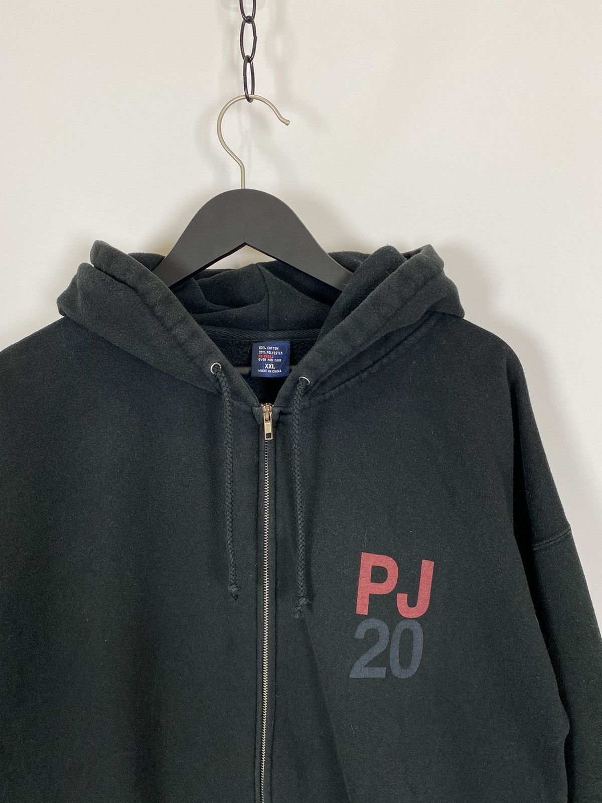 Band Tees 2011 Tour Pear Jam PJ20 Anniversary Concert Hoodie Size US XXL / EU 58 / 5 - 2 Thumbnail