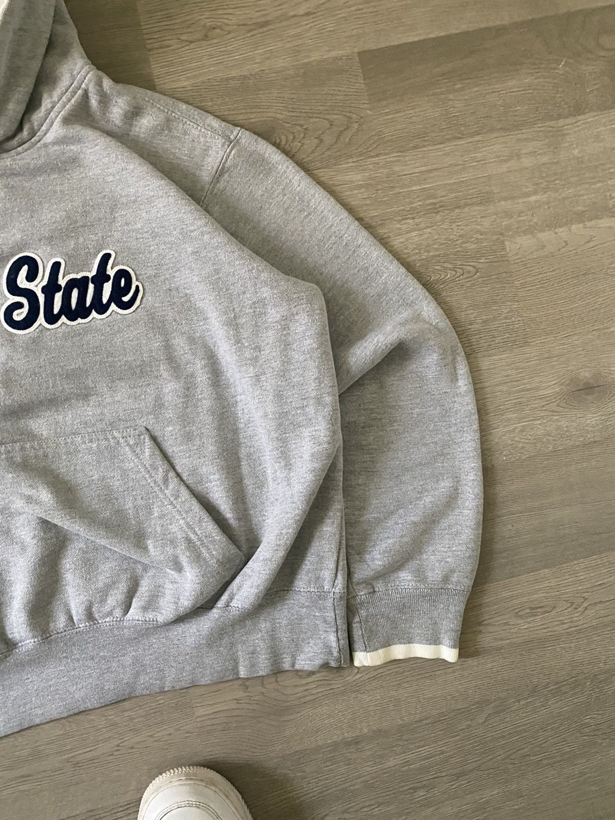 Mvmt Vintage 90s Collegiate Hoodie Size US M / EU 48-50 / 2 - 4 Thumbnail