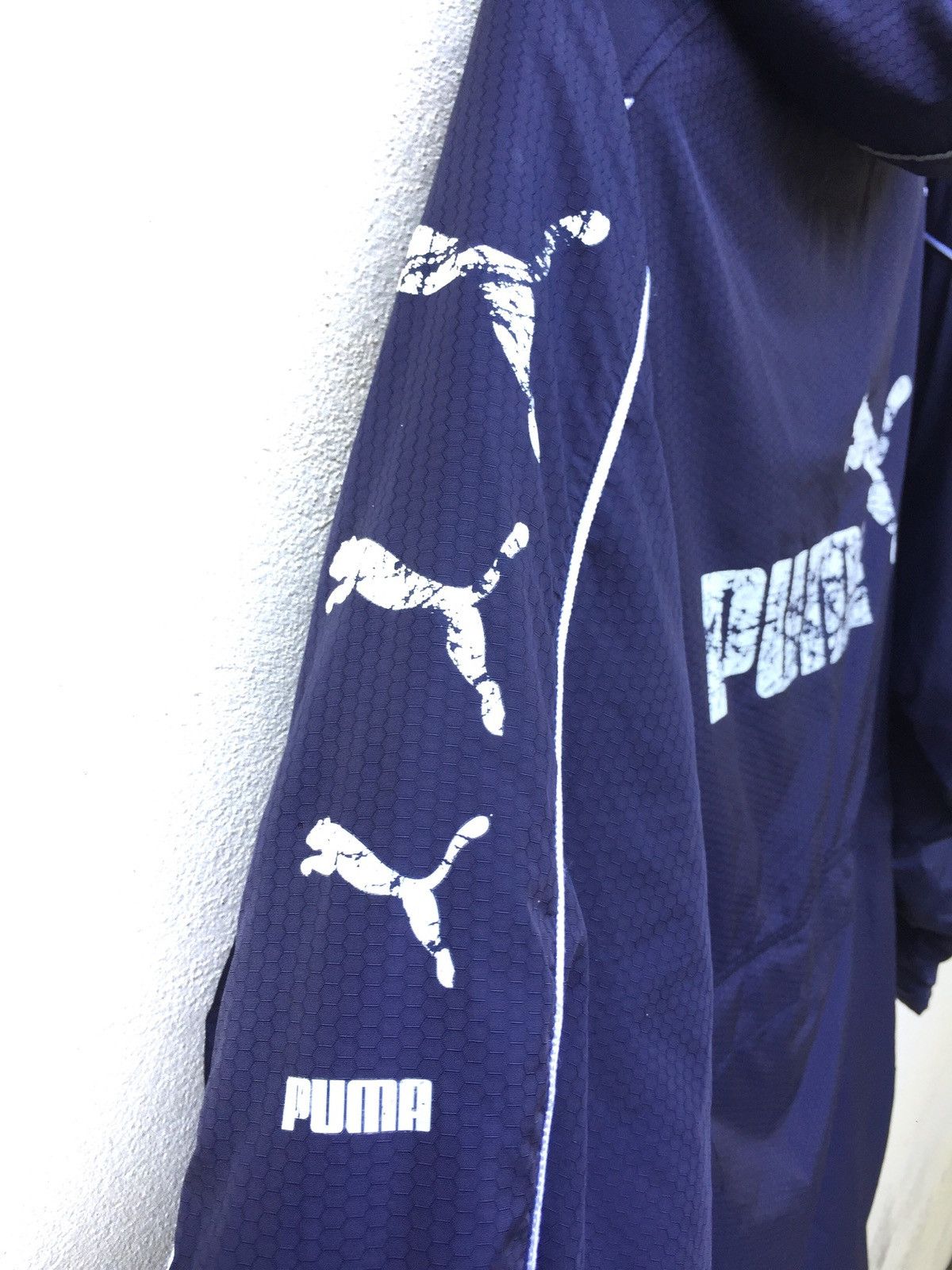 Puma Puma Hoodie Windbreaker Coach Long Jacket Size US L / EU 52-54 / 3 - 3 Thumbnail