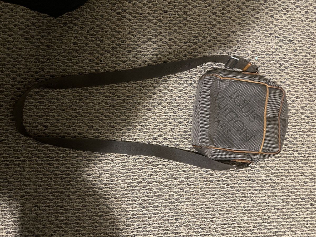 Louis Vuitton Citadin Damier Geant Canvas Messenger Bag