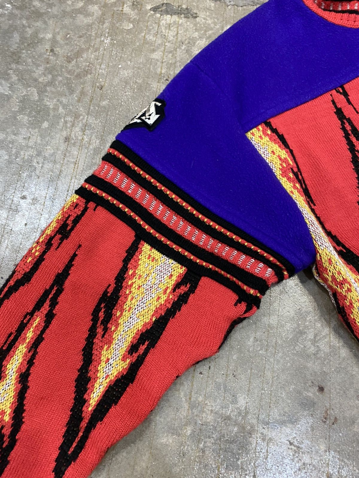 Japanese Brand AW1996 Descente Fire Flame Knit Size US S / EU 44-46 / 1 - 7 Thumbnail