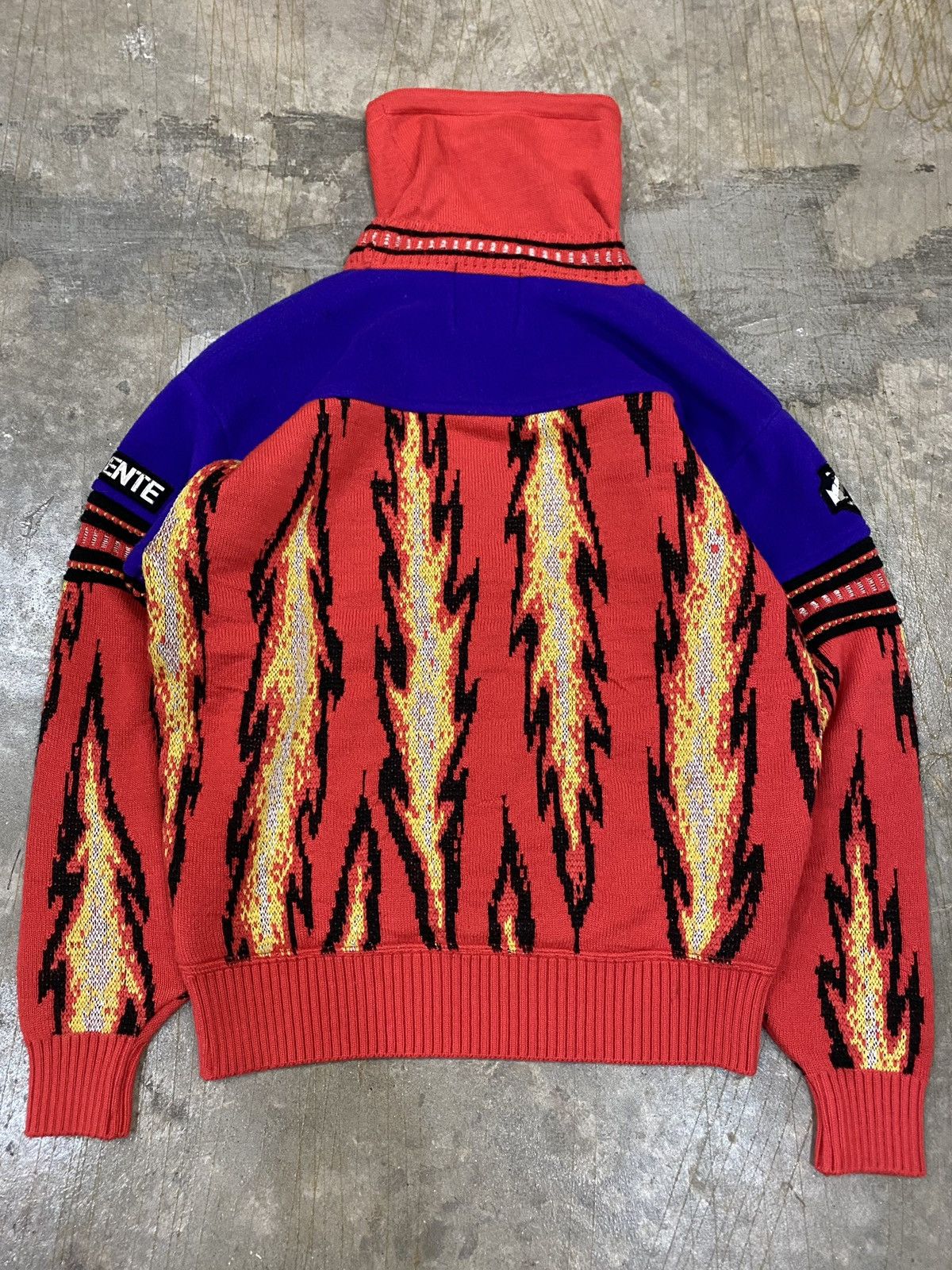 Japanese Brand AW1996 Descente Fire Flame Knit Size US S / EU 44-46 / 1 - 11 Thumbnail