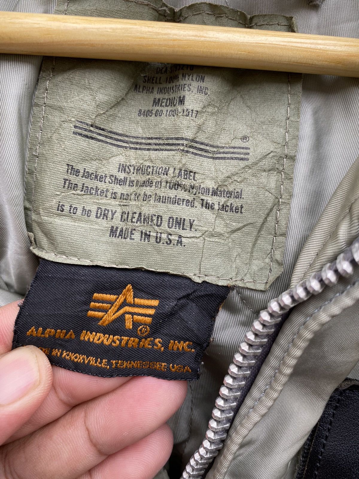 Alpha Industries Vintage Alpha Industries Bombers air force jacket Size US M / EU 48-50 / 2 - 9 Thumbnail