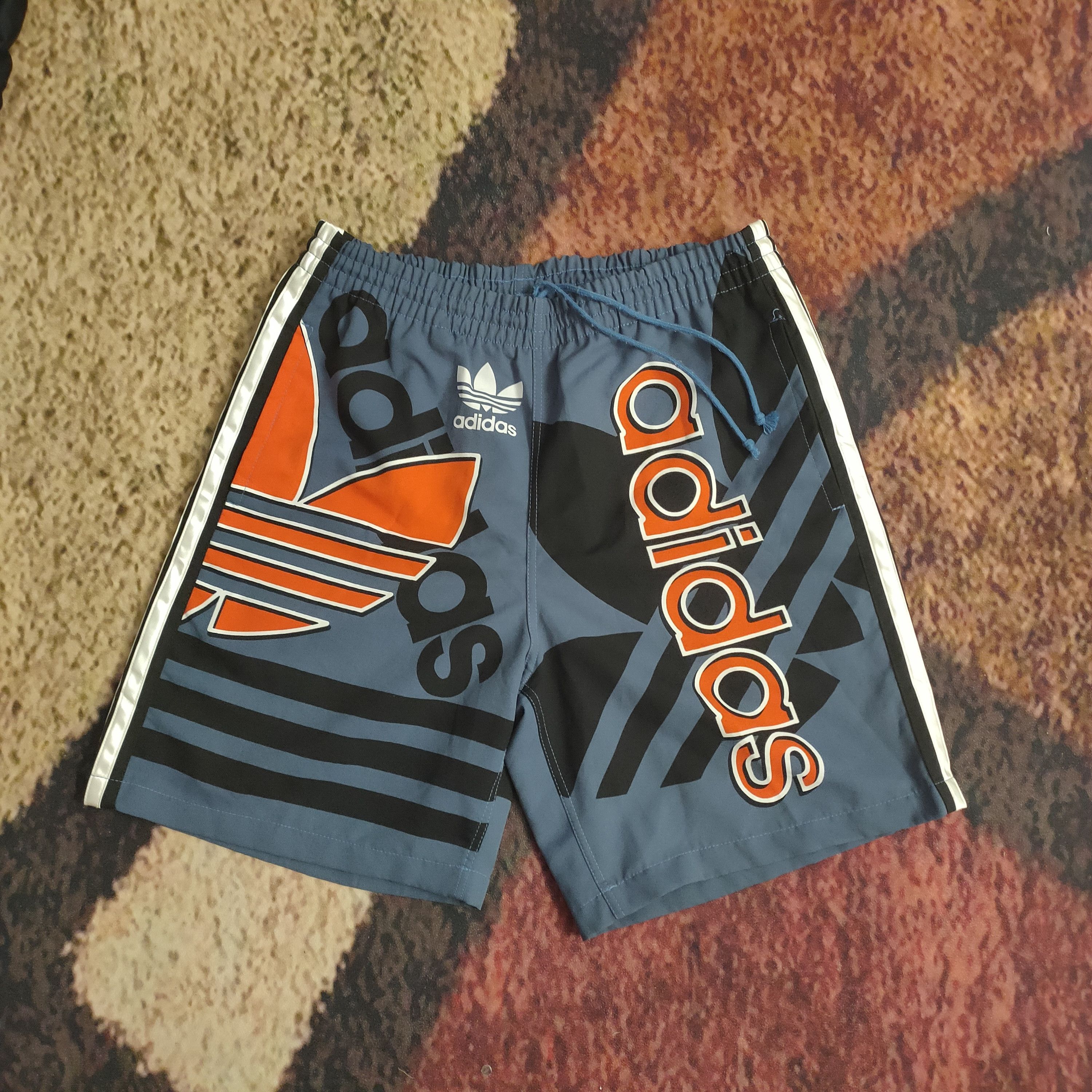 Adidas Vintage Adidas Trefoil 90s Short Pants big logo spell out Size US 32 / EU 48 - 1 Thumbnail