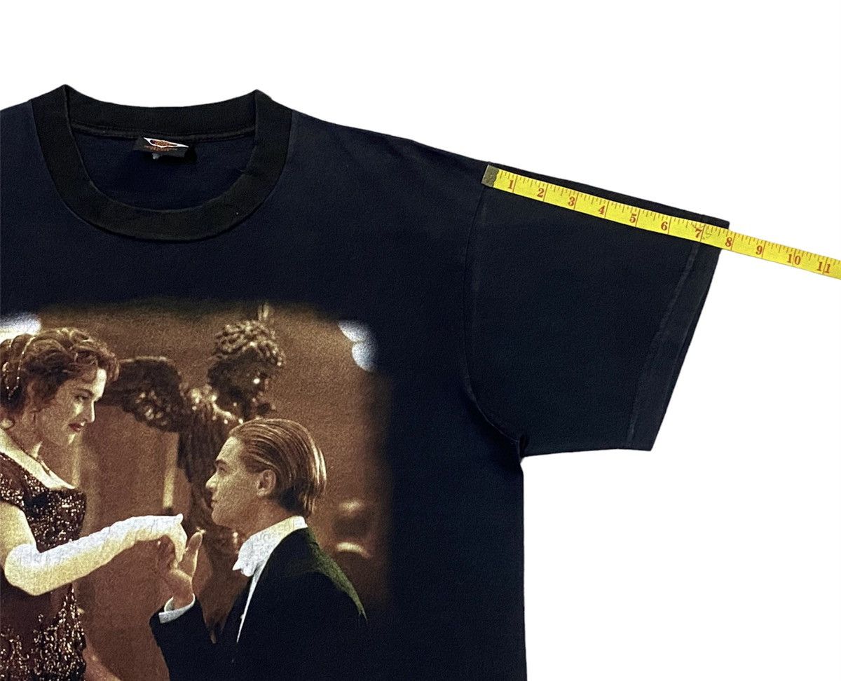 Other Vintage 90s TITANIC Leoando Dicaprio Bootleg Size US L / EU 52-54 / 3 - 7 Thumbnail