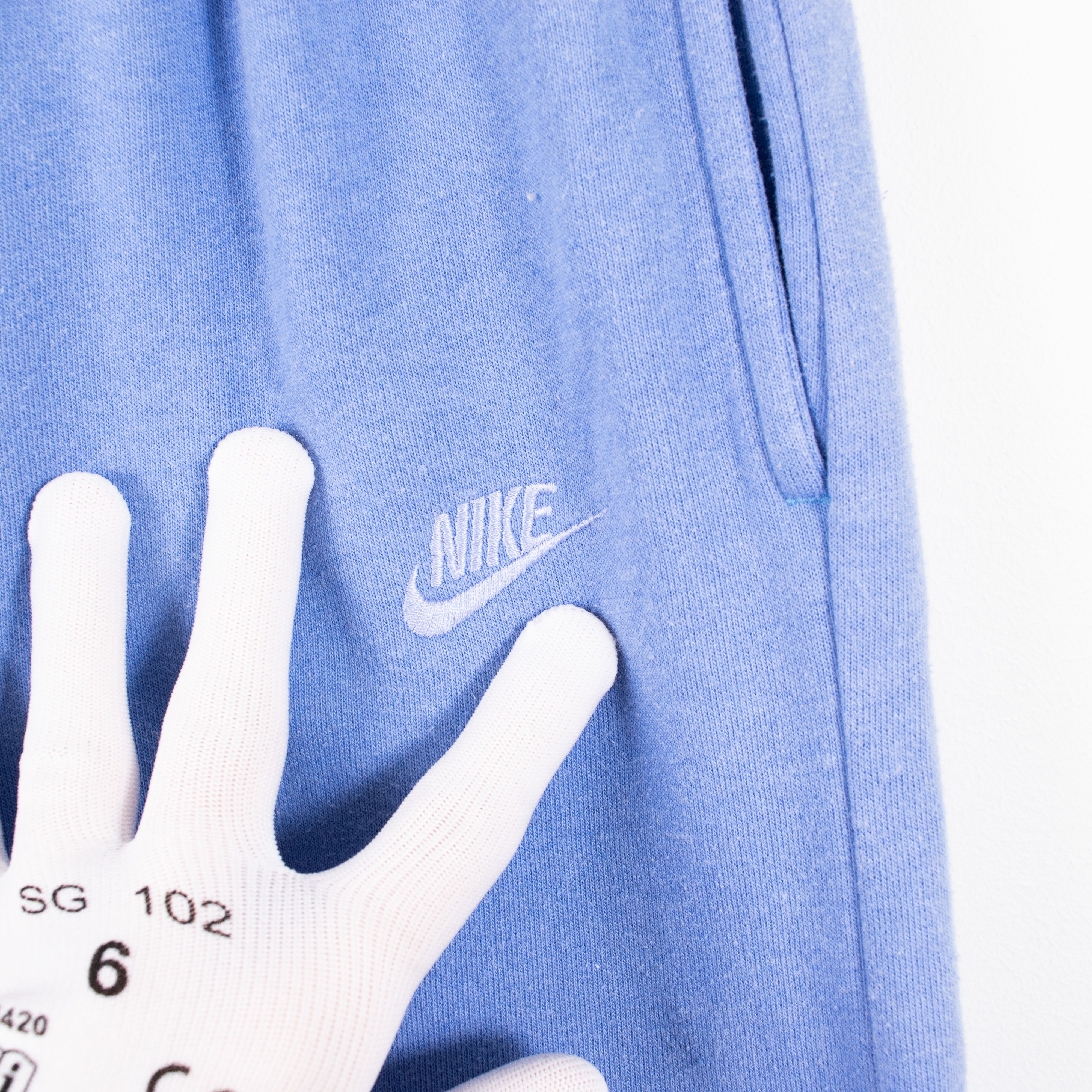 Nike Vintage Nike Logo Embroidery White Detail Blue Tracksuit Size US 32 / EU 48 - 2 Thumbnail