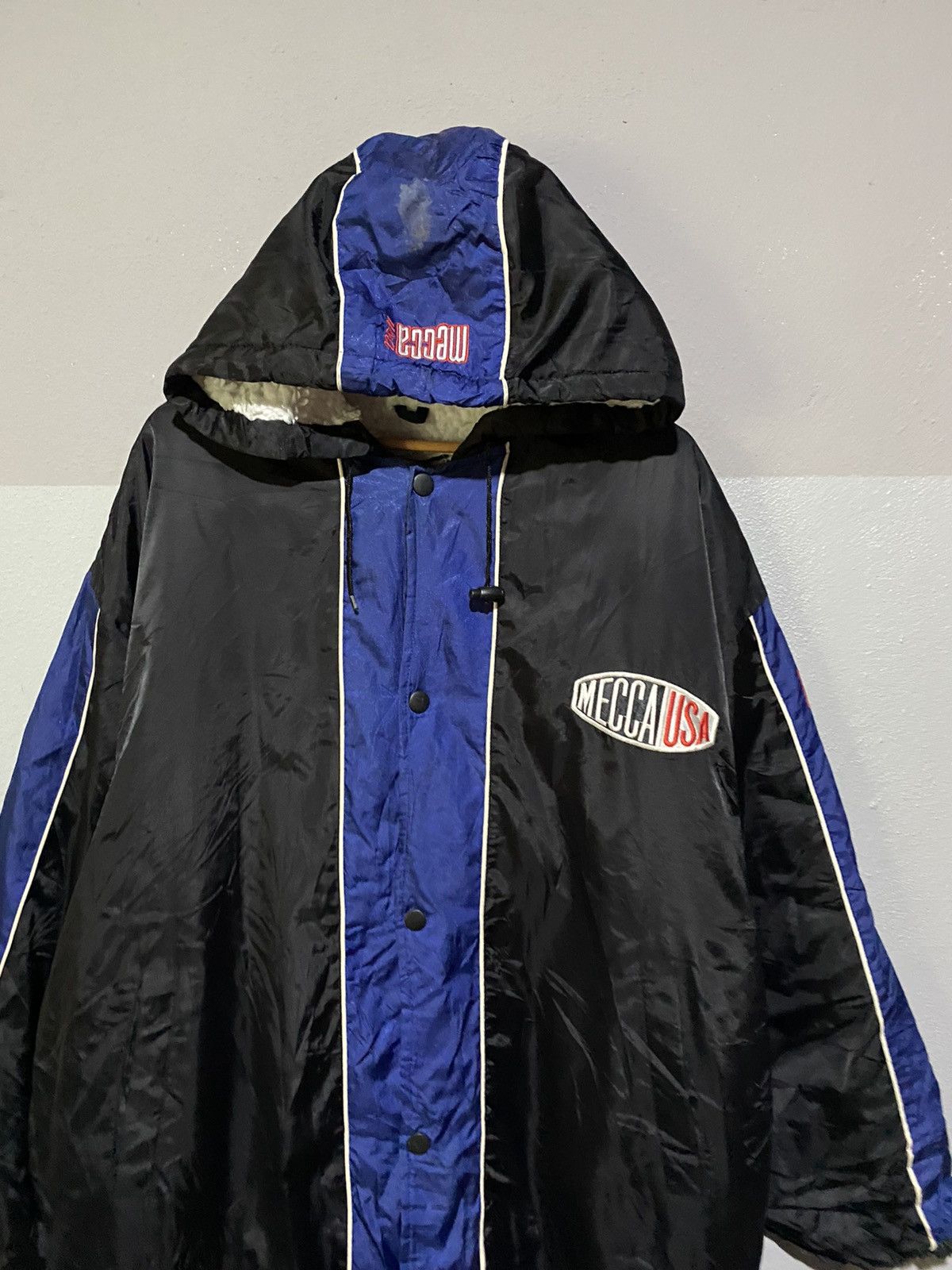 Mecca × Vintage Mecca USA Vintage 90s Oversized Hooded Windbreaker Jacket Size US L / EU 52-54 / 3 - 6 Thumbnail