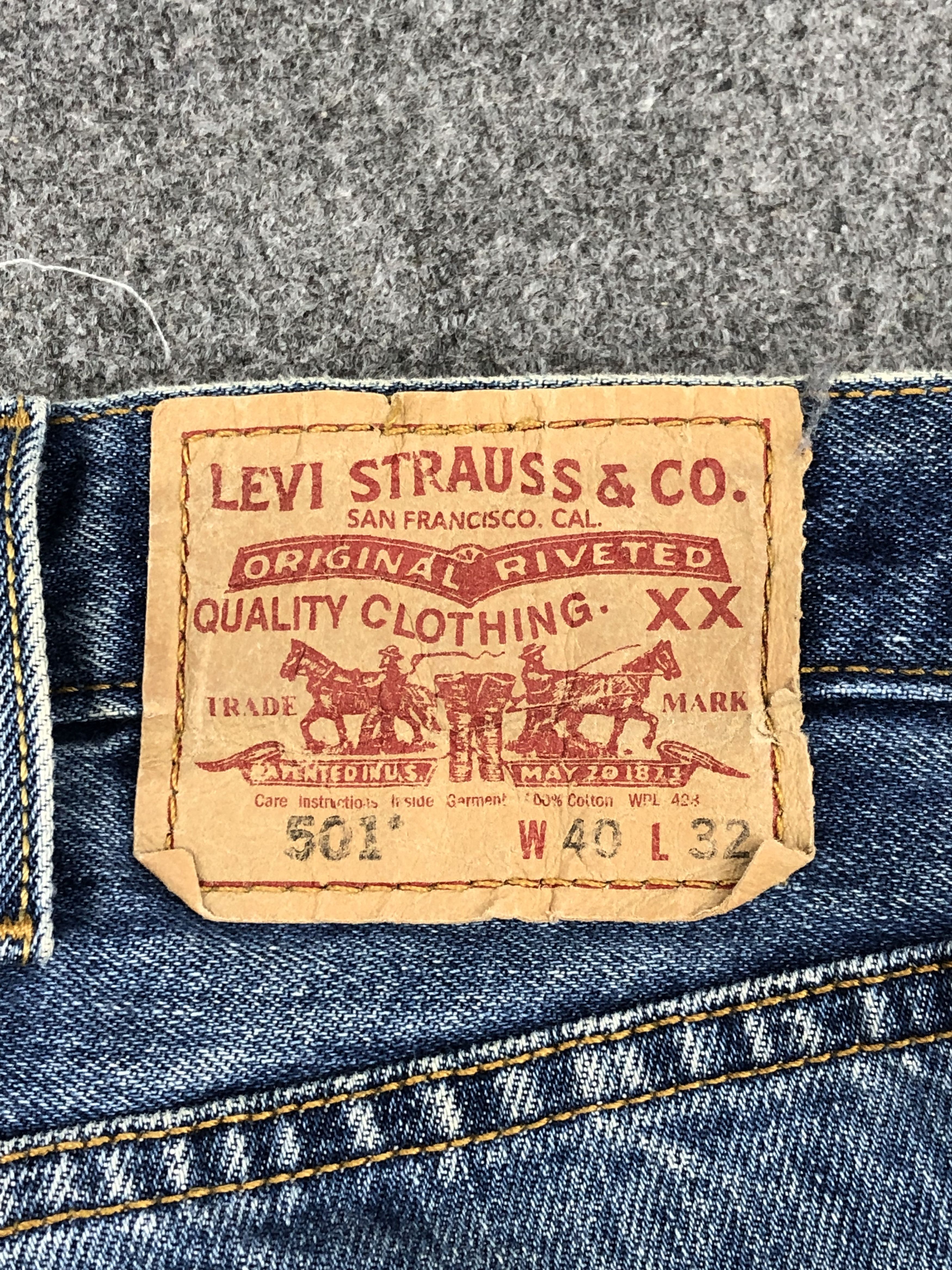Levi's Vintage Levis 501 Blue Denim Jeans DP1343 Size US 42 / EU 58 - 4 Thumbnail