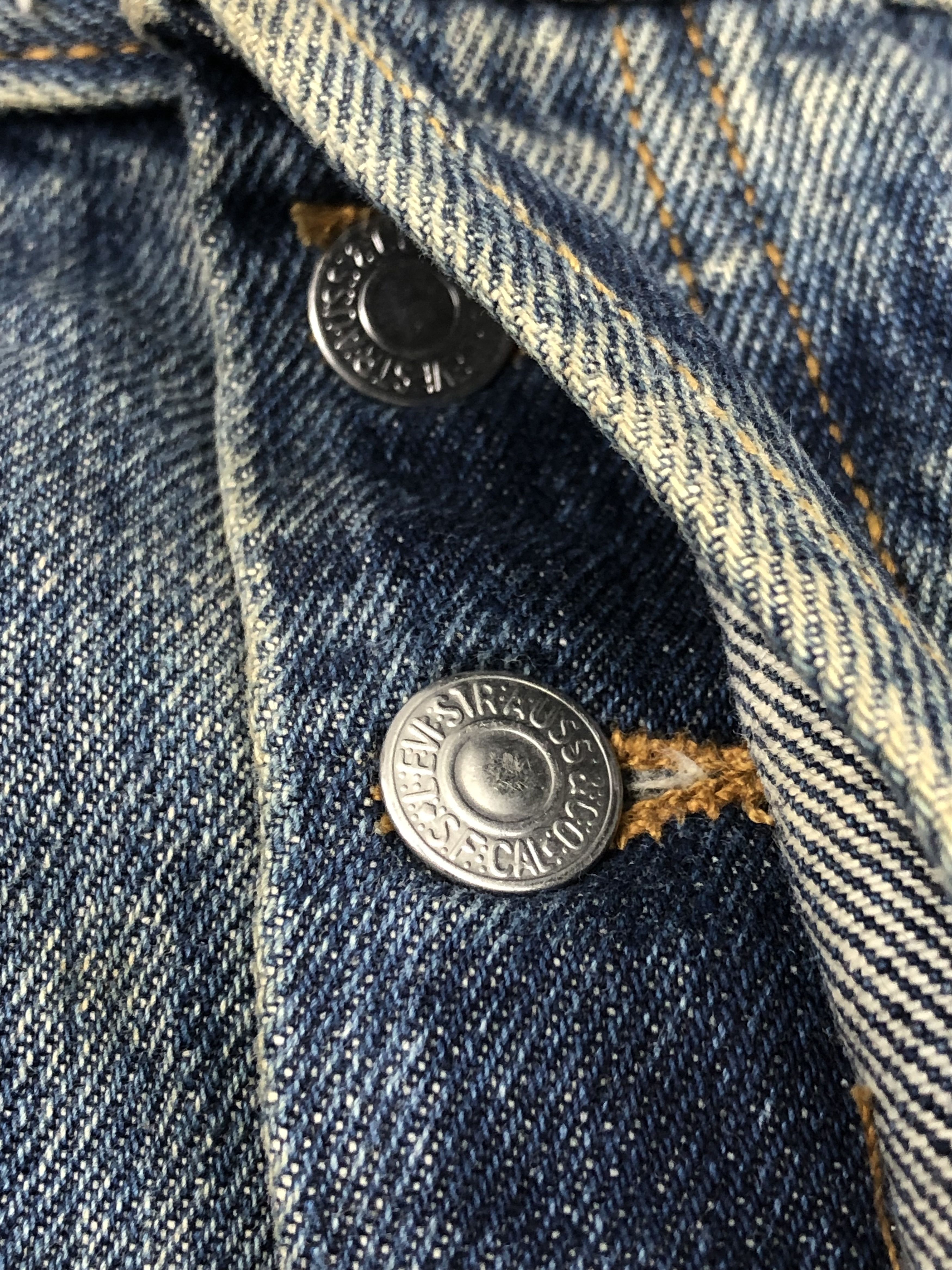 Levi's Vintage Levis 501 Blue Denim Jeans DP1341 Size US 37 - 11 Thumbnail