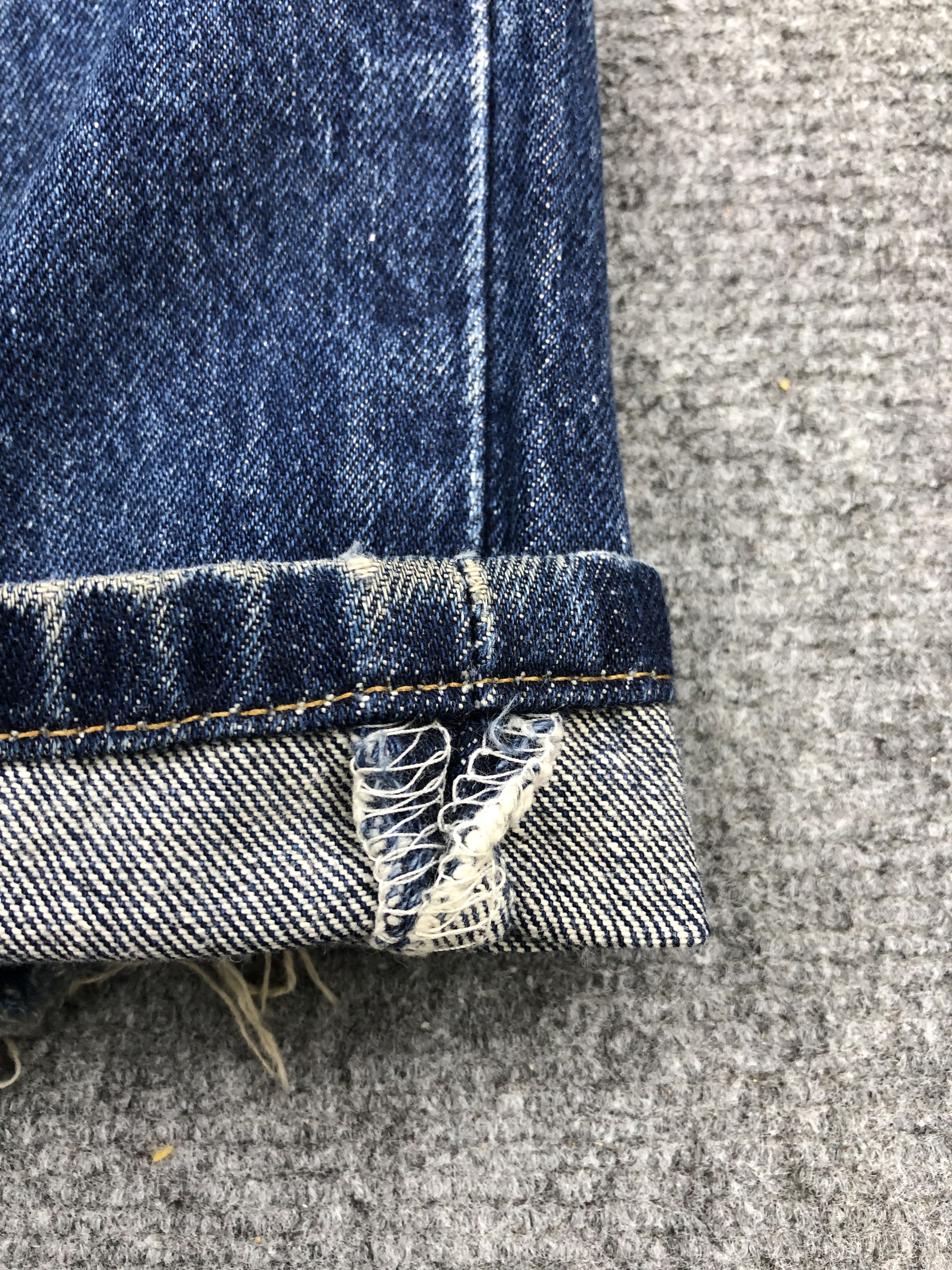 Levi's Vintage 90s Levis 501 Blue Denim Jeans DP1340 Size US 36 / EU 52 - 10 Thumbnail