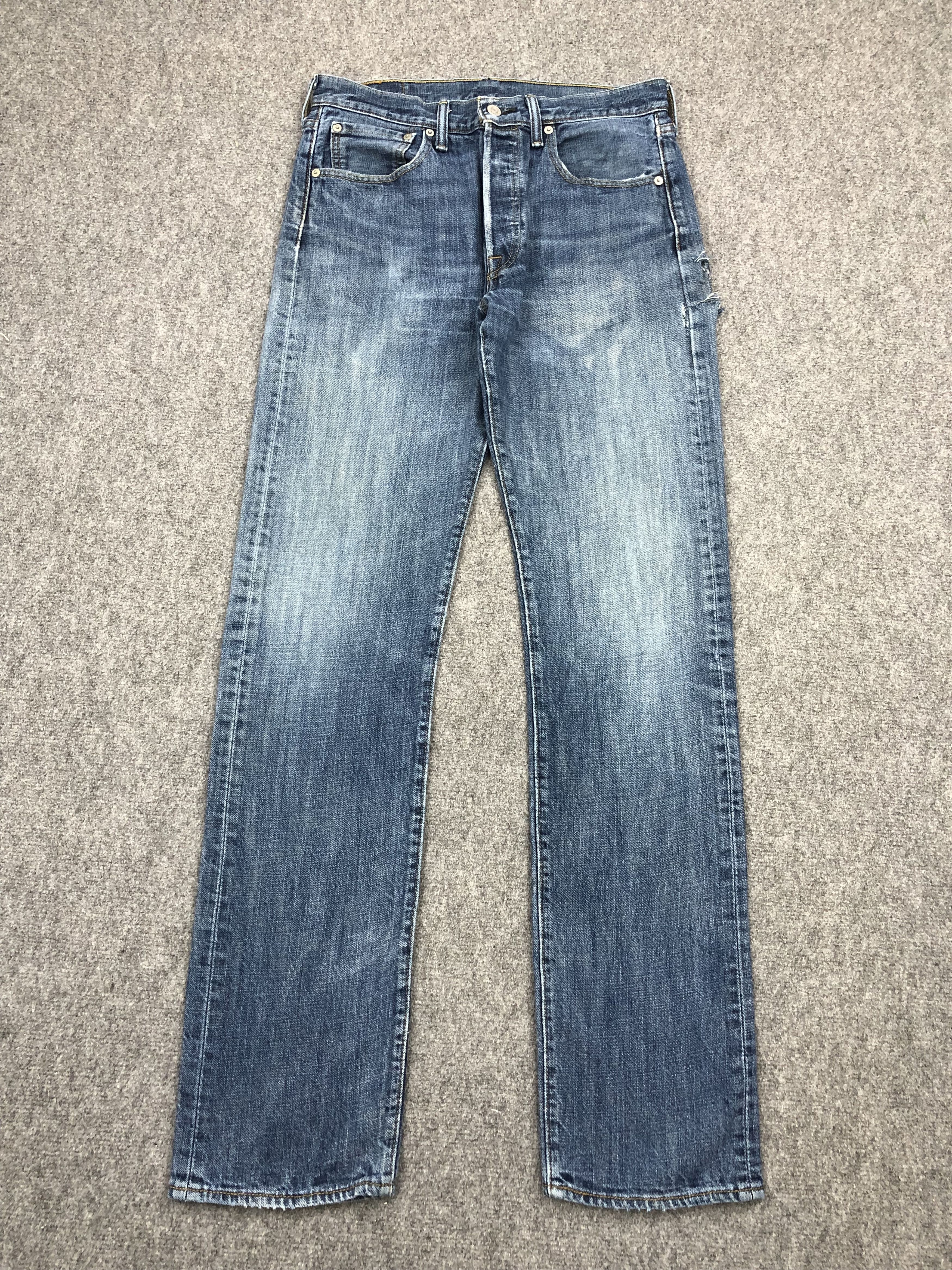 Levi's Vintage Levis 501 Blue Denim DP1333 Size US 31 - 1 Thumbnail