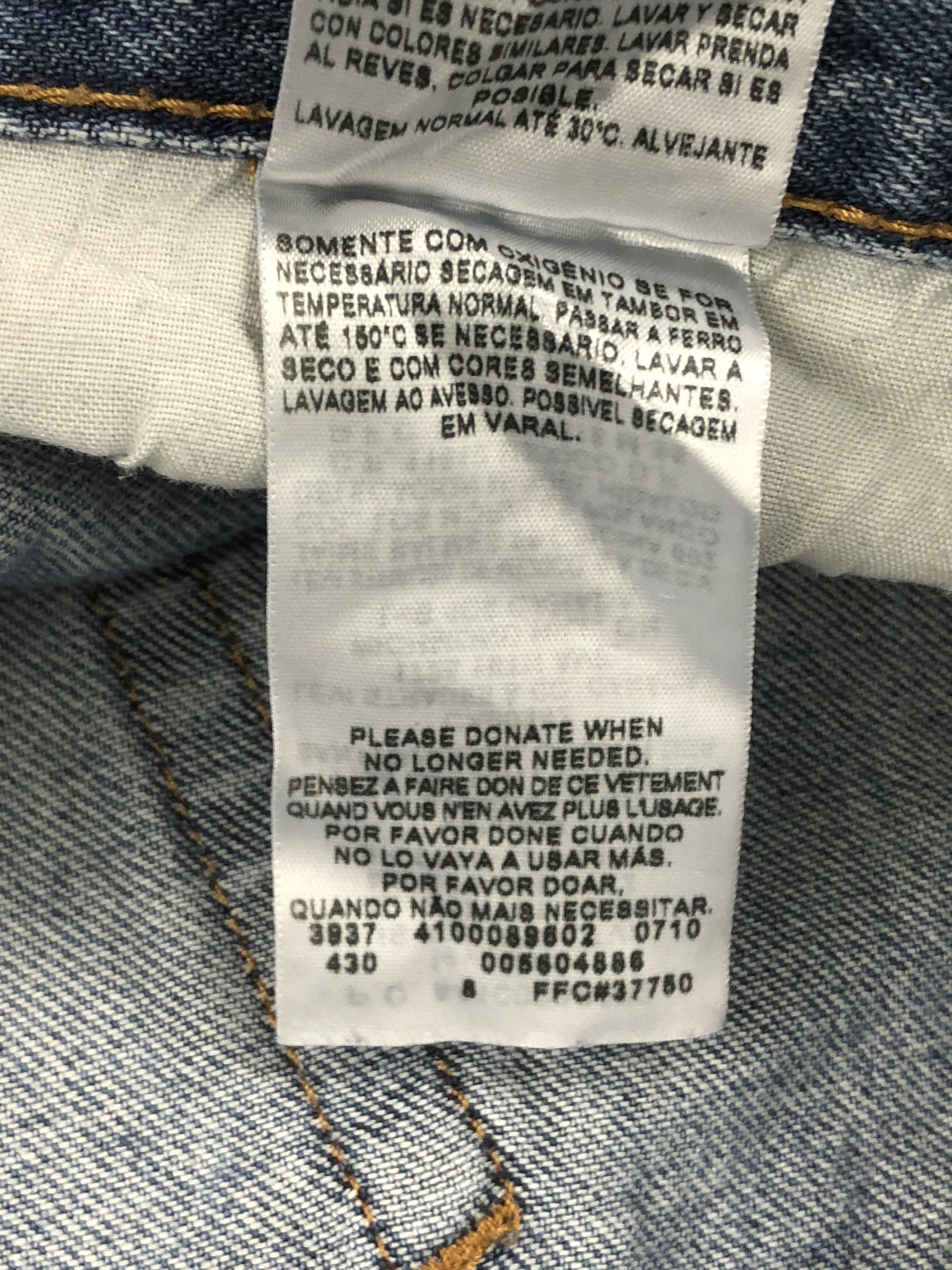 Levi's Vintage Levis 560 Light Blue Denim DP1383 Size US 39 - 8 Thumbnail