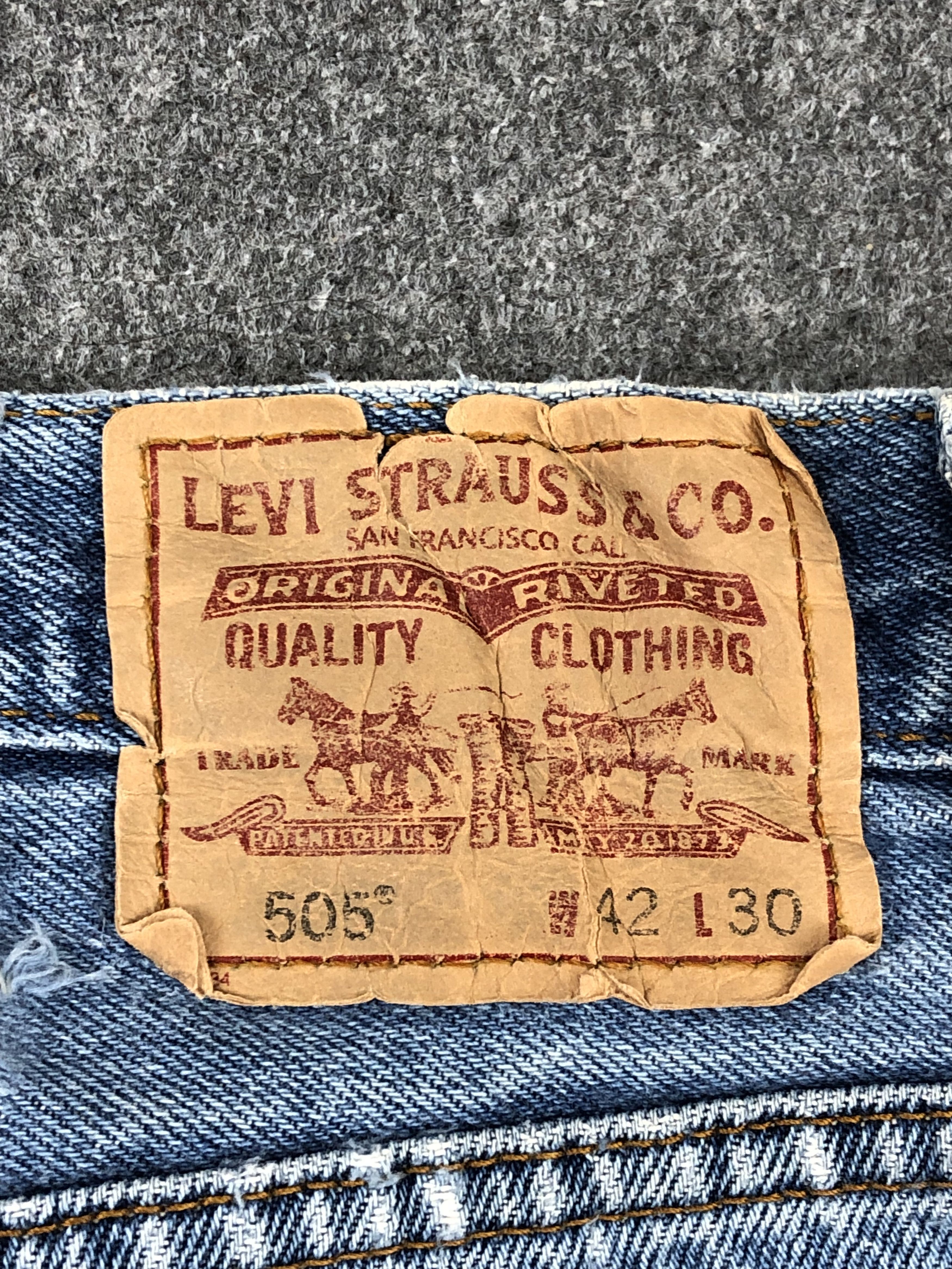 Levi's Blue Faded Vintage Levis 505 Jeans DP1375 Size US 31 - 5 Thumbnail