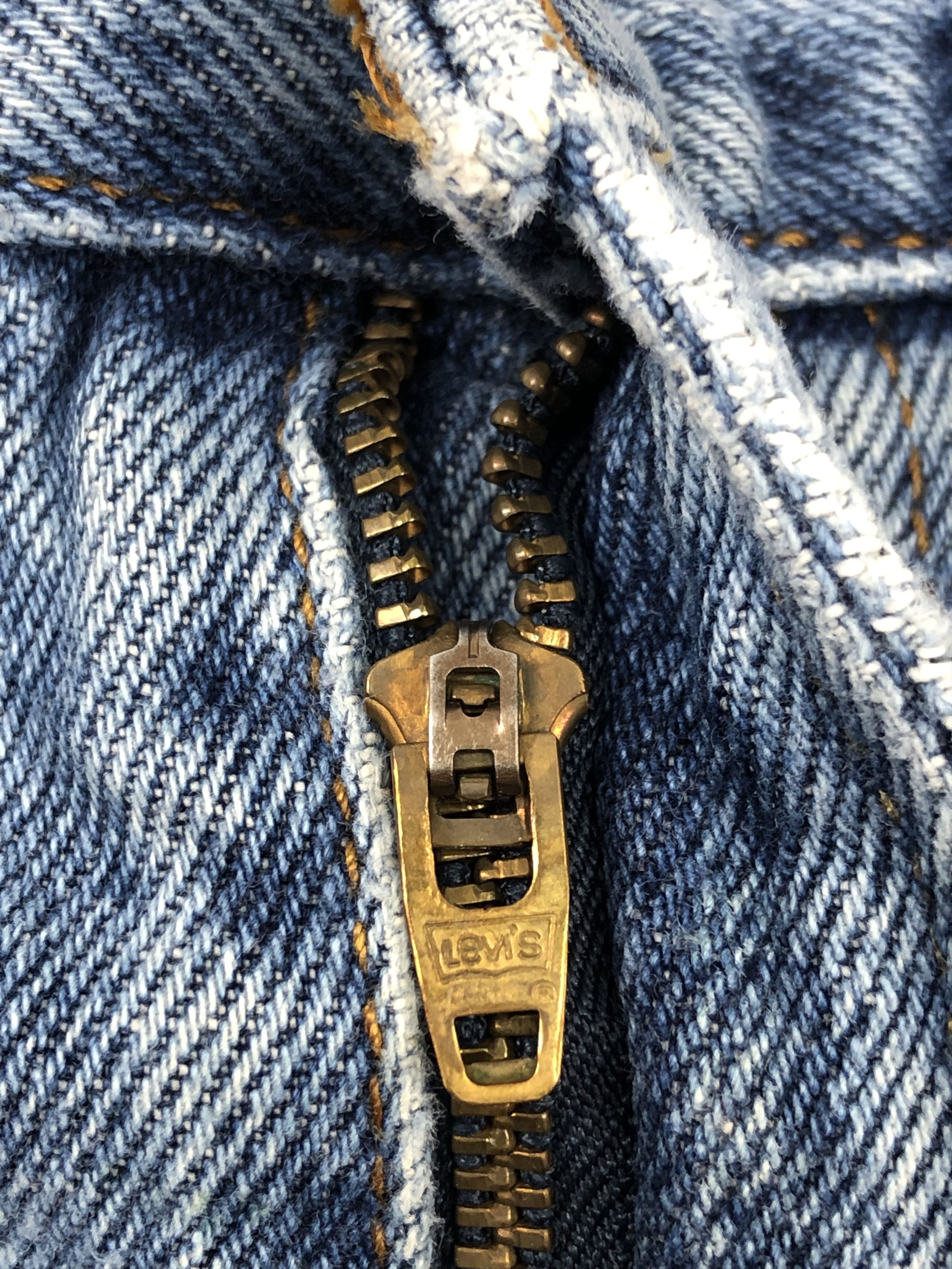 Levi's Blue Faded Vintage Levis 505 Jeans DP1375 Size US 31 - 11 Thumbnail