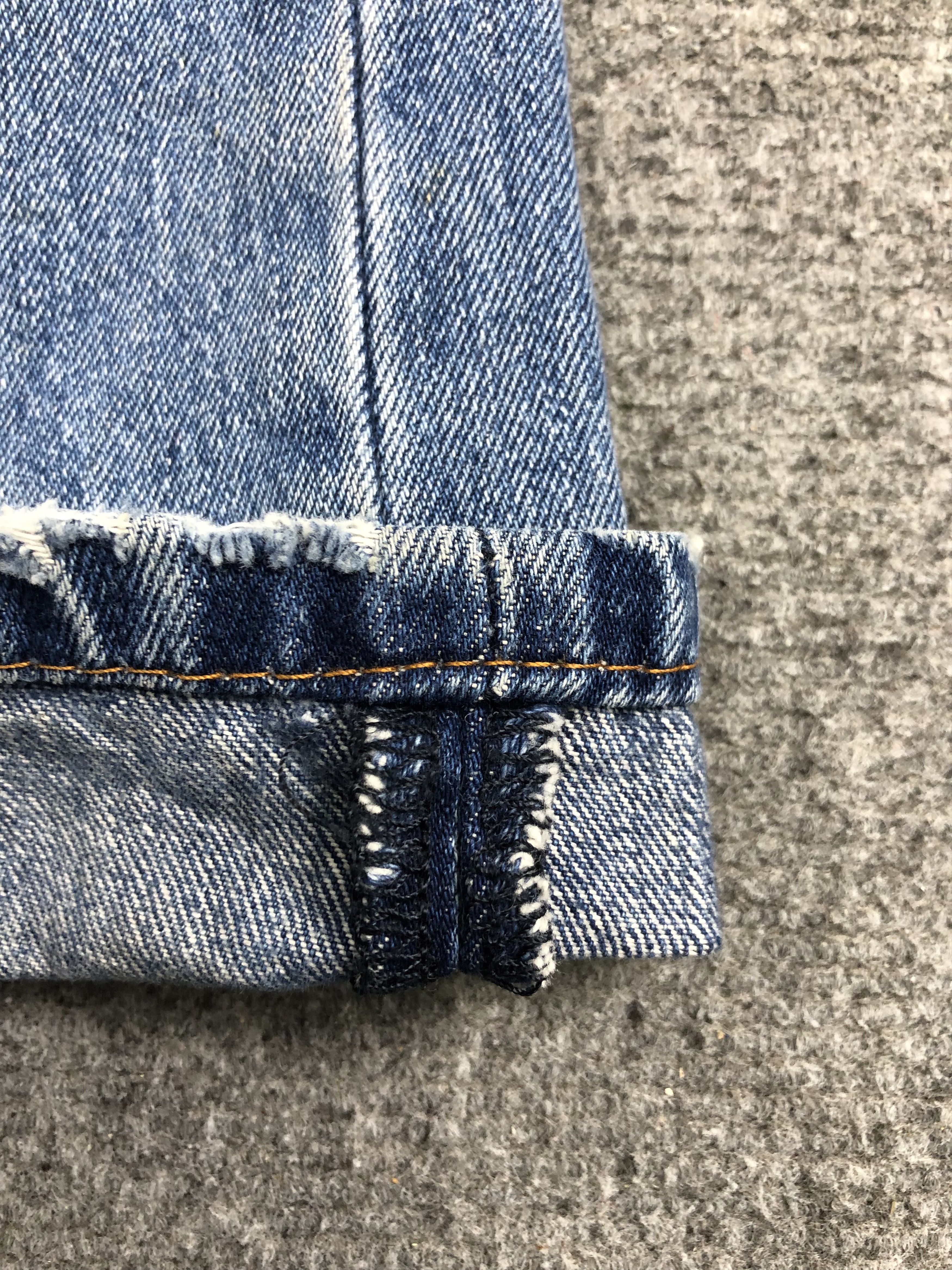 Levi's × Vintage Faded Blue Vintage Levis 505 Jeans DP1373 Size US 34 / EU 50 - 8 Thumbnail