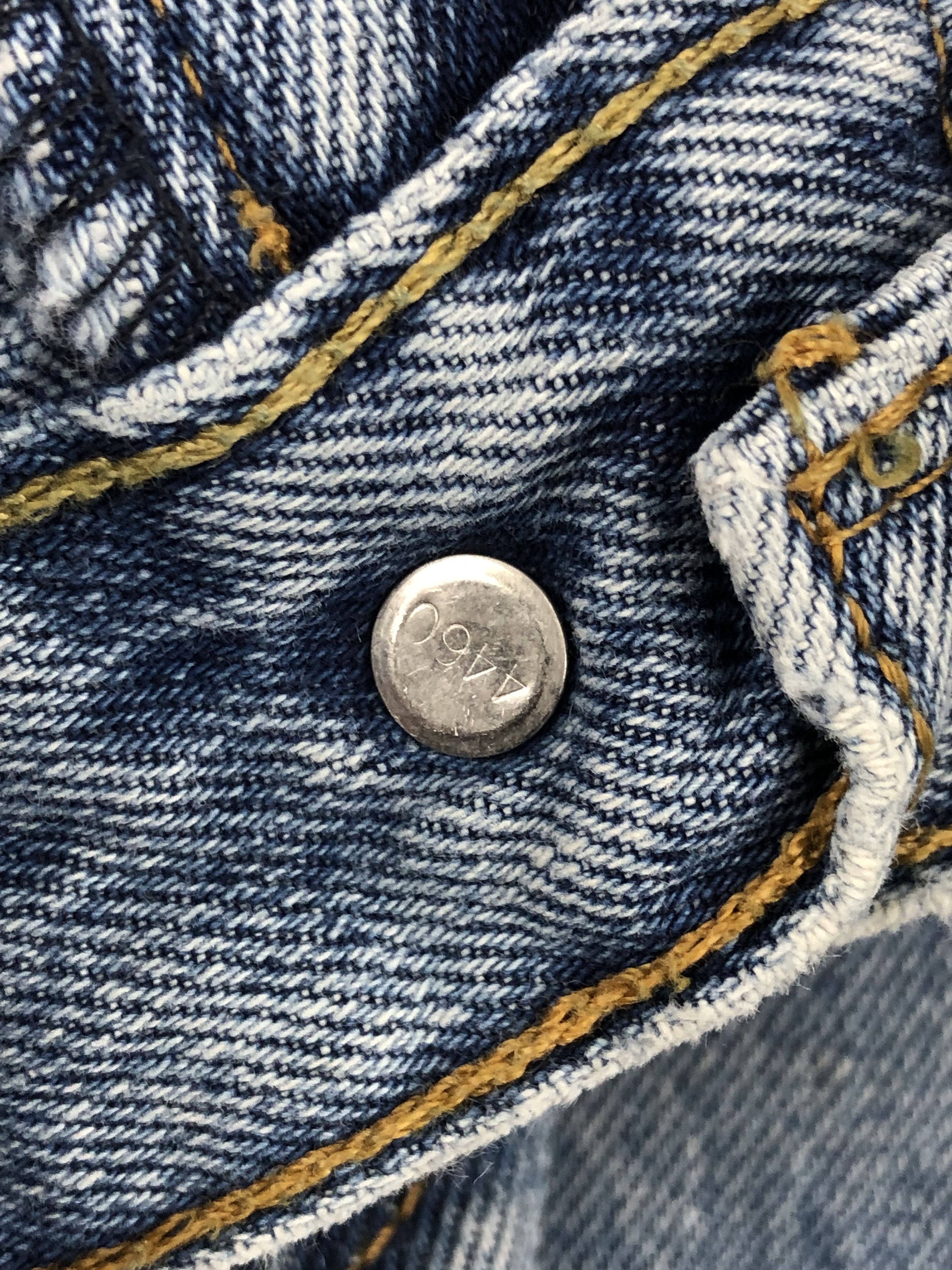 Levi's Vintage Levis 505 Sun Faded Jeans DP1374 Size US 32 / EU 48 - 13 Thumbnail