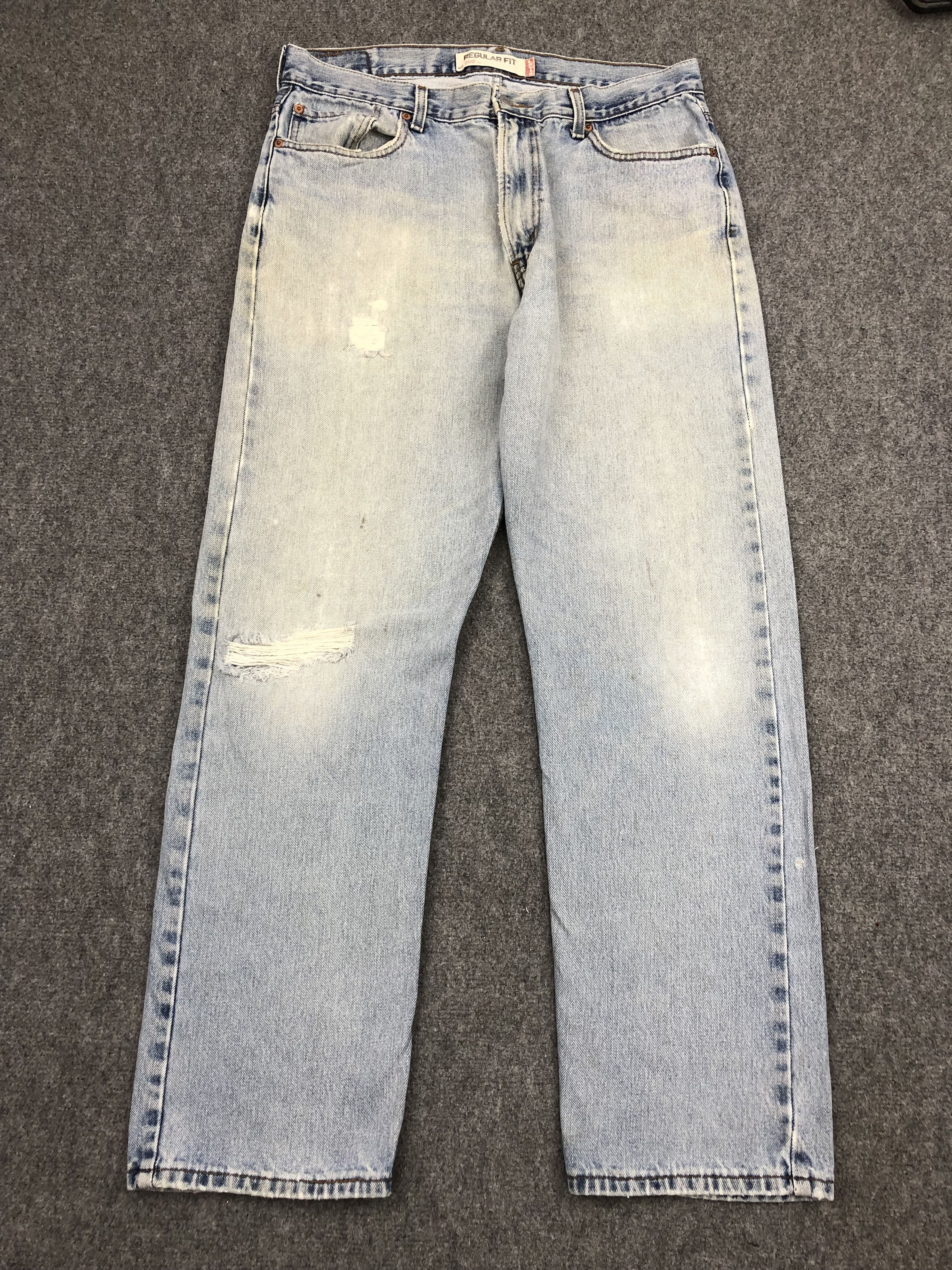 image of Levis 505 Regular Fit Jeans in Blue Denim, Men's (Size 36)