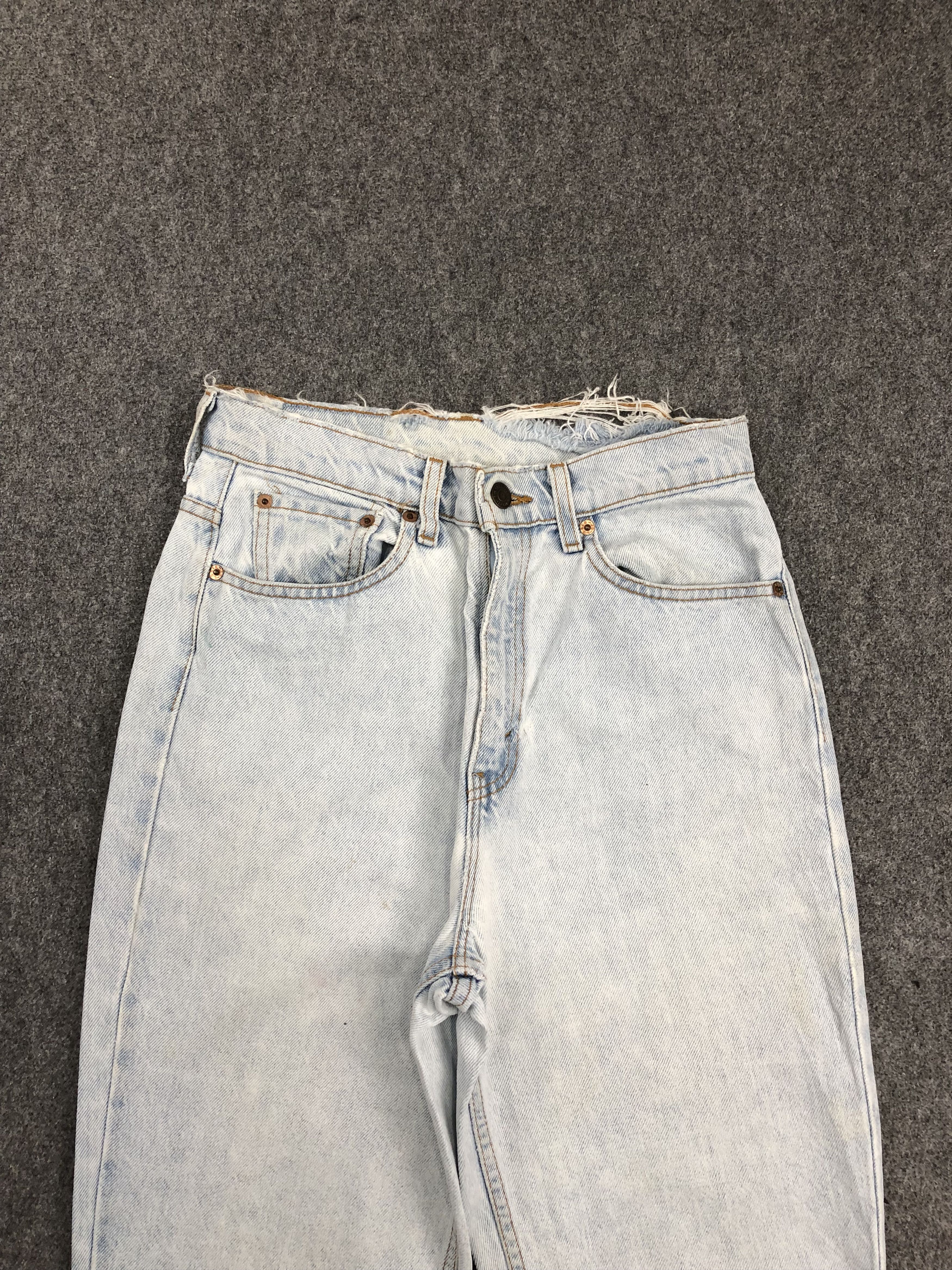 Levi's Light Wash Vintage 90s Levis 521 Jeans DP1369 Size US 28 / EU 44 - 2 Thumbnail
