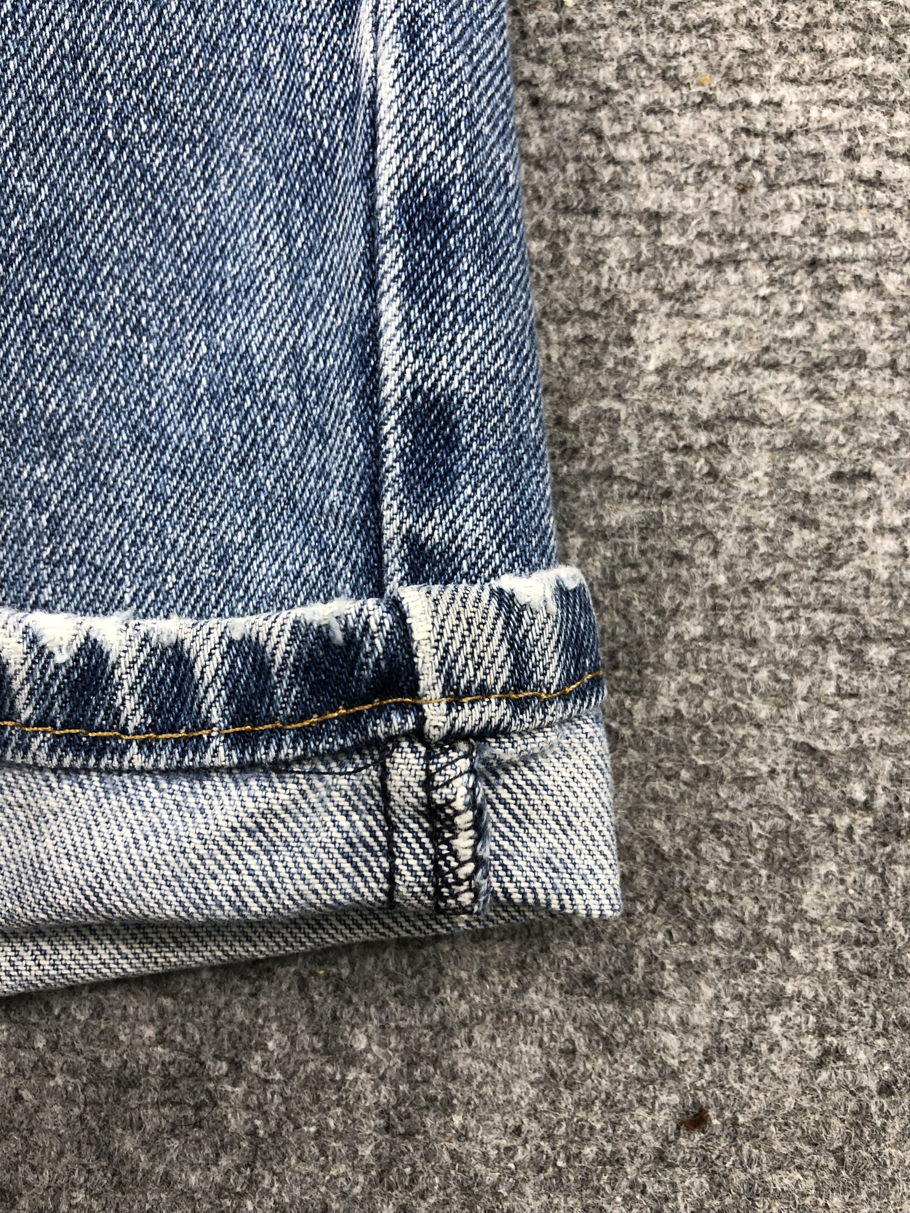 Levi's Vintage Levis 550 Faded Blue Jeans DP1409 Size US 37 - 8 Thumbnail