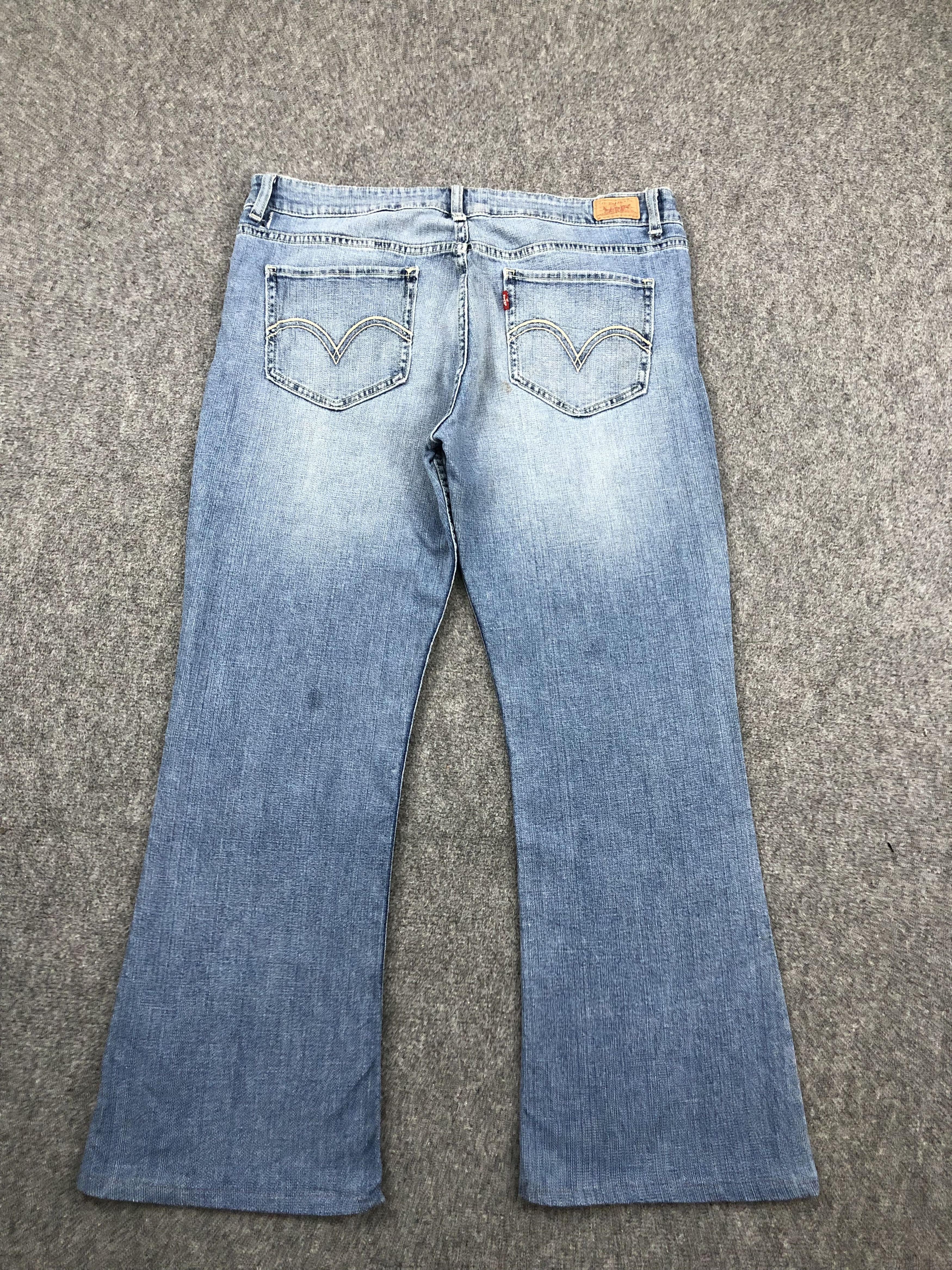 Levi's Vintage Levis 518 Flared Bootcut Jeans DP1406 Size US 35 - 3 Thumbnail