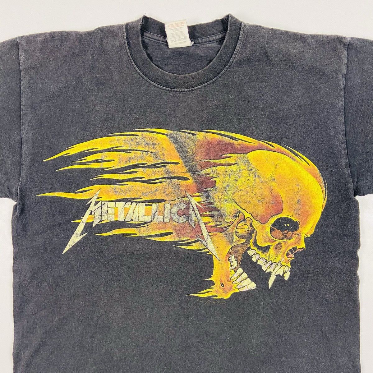 Band Tees 2000s DISTRESSED METALLICA FLAMED SKULL SUNFADED TEE - № 308 Size US M / EU 48-50 / 2 - 4 Thumbnail