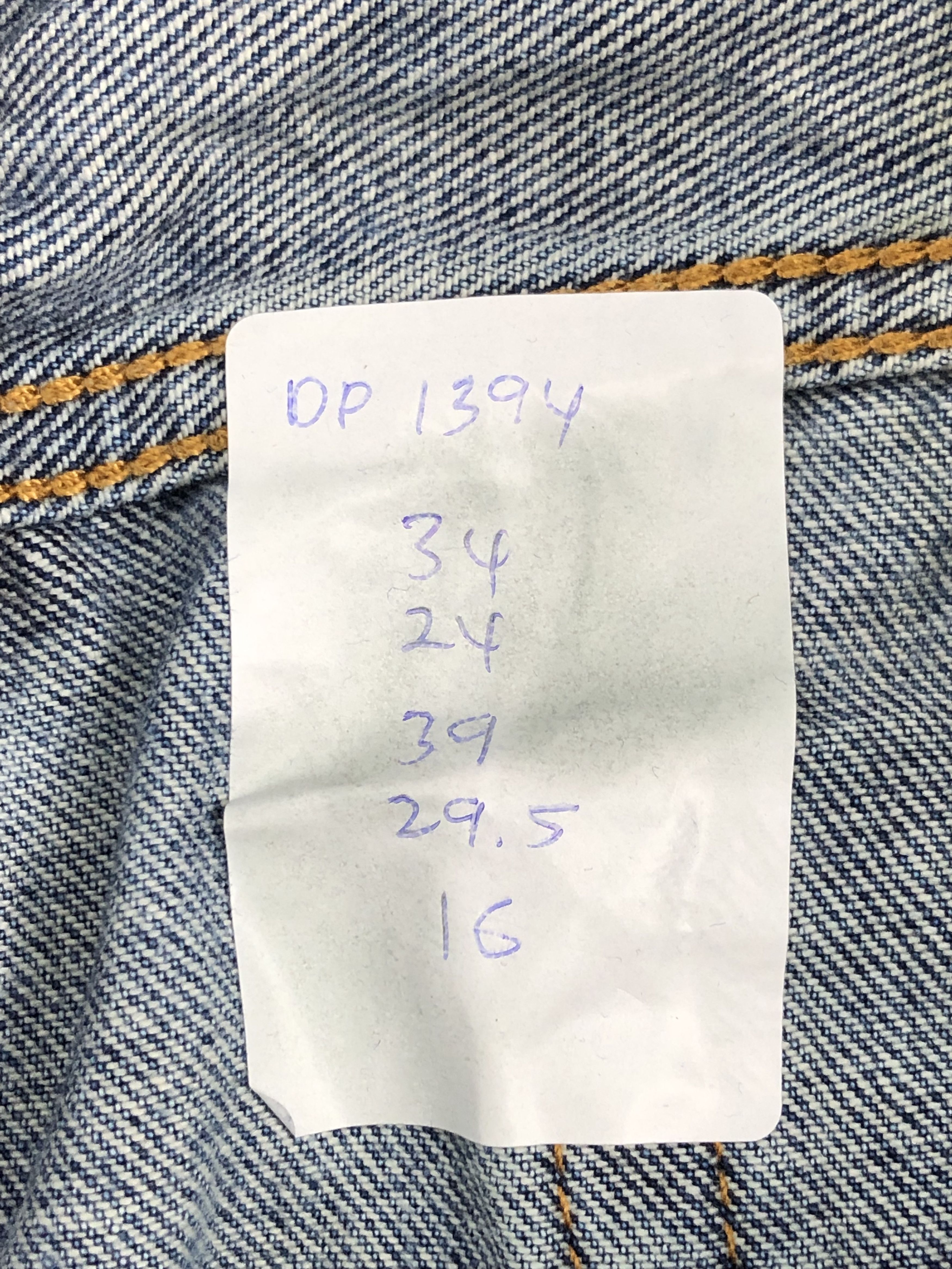 Levi's × Vintage Faded Blue Vintage Levis 505 Jeans DP1394 Size US 34 / EU 50 - 14 Thumbnail