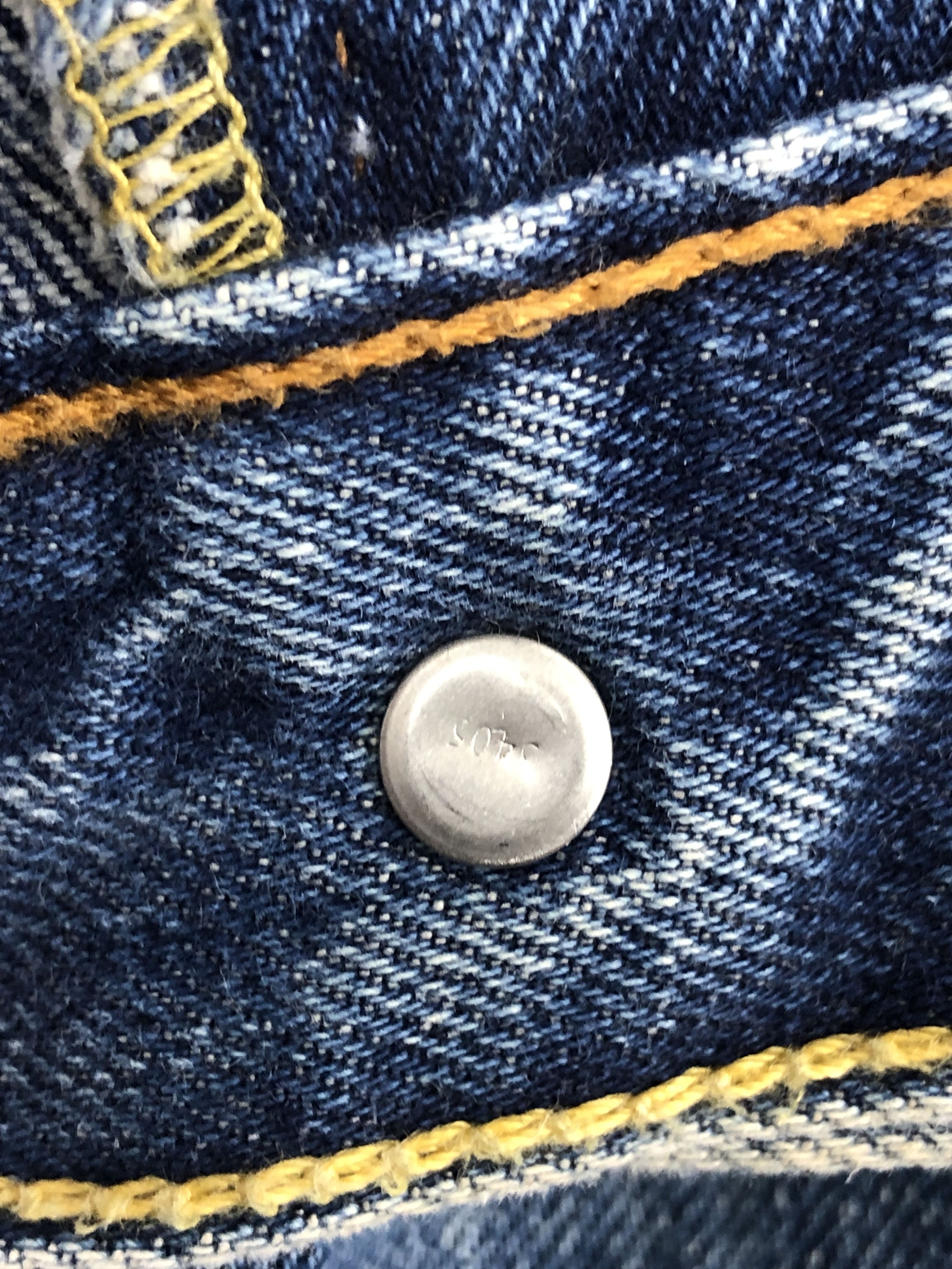 Levi's × Vintage Faded Blue Vintage Levis 505 Jeans DP1394 Size US 34 / EU 50 - 13 Thumbnail