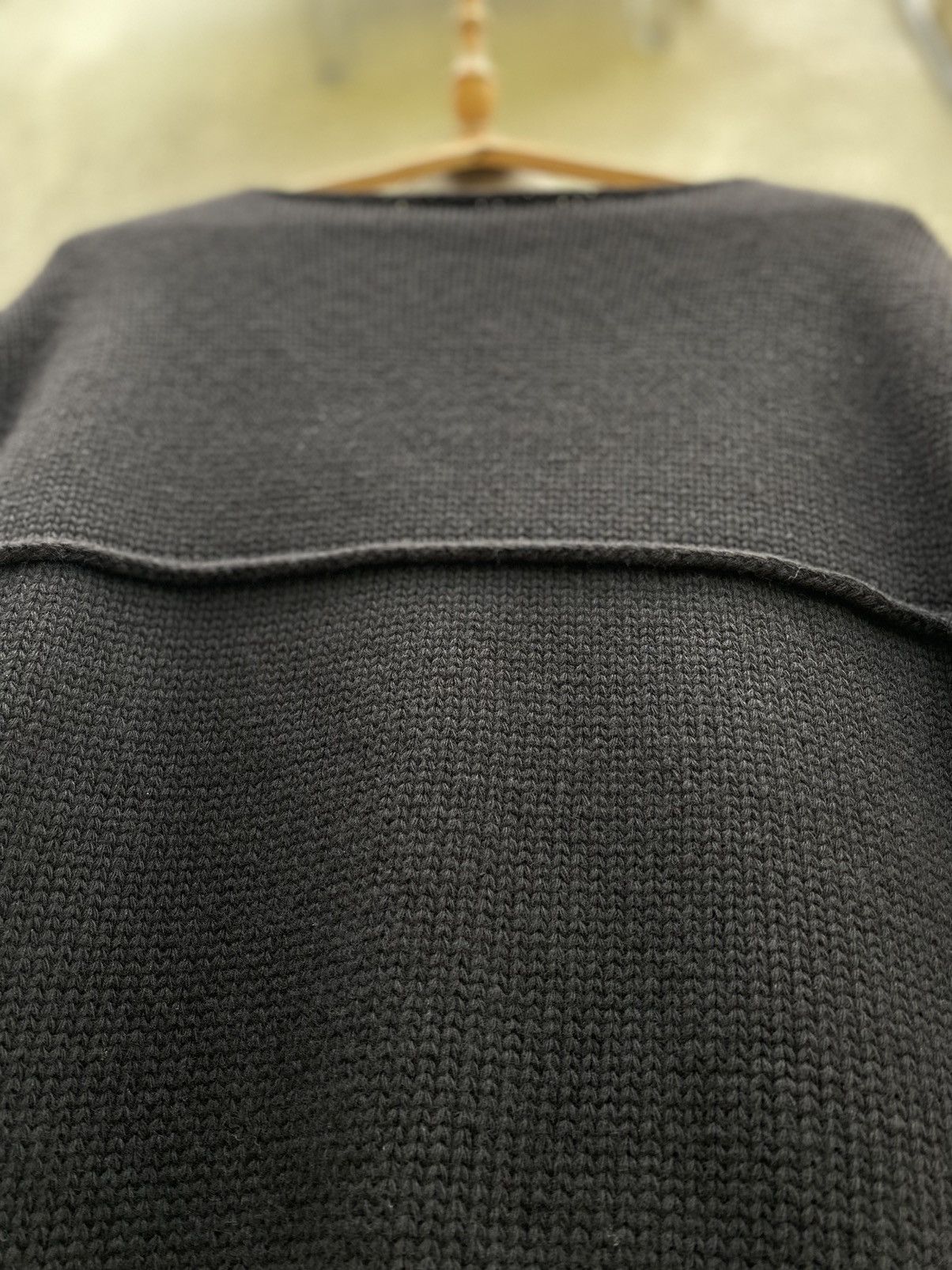 Alexander McQueen Pristine Runway knitwear by ALEXANDER McQUEEN Size US M / EU 48-50 / 2 - 6 Thumbnail