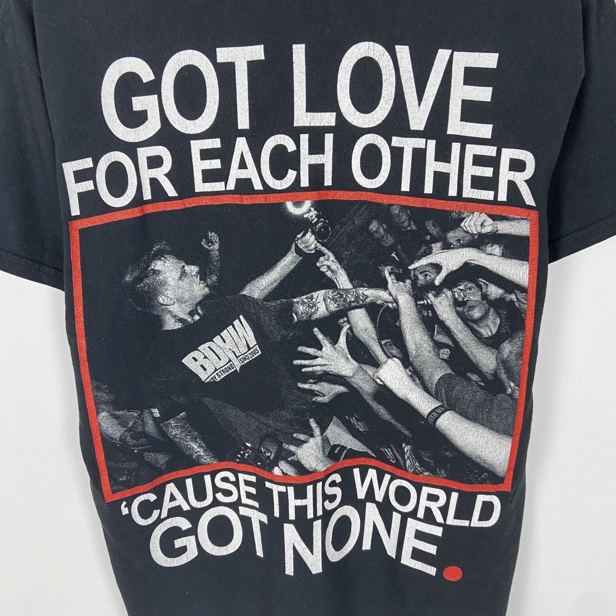 Band Tees Vintage 00s Nasty Got Love For Each Other One for all tee Size US M / EU 48-50 / 2 - 5 Thumbnail