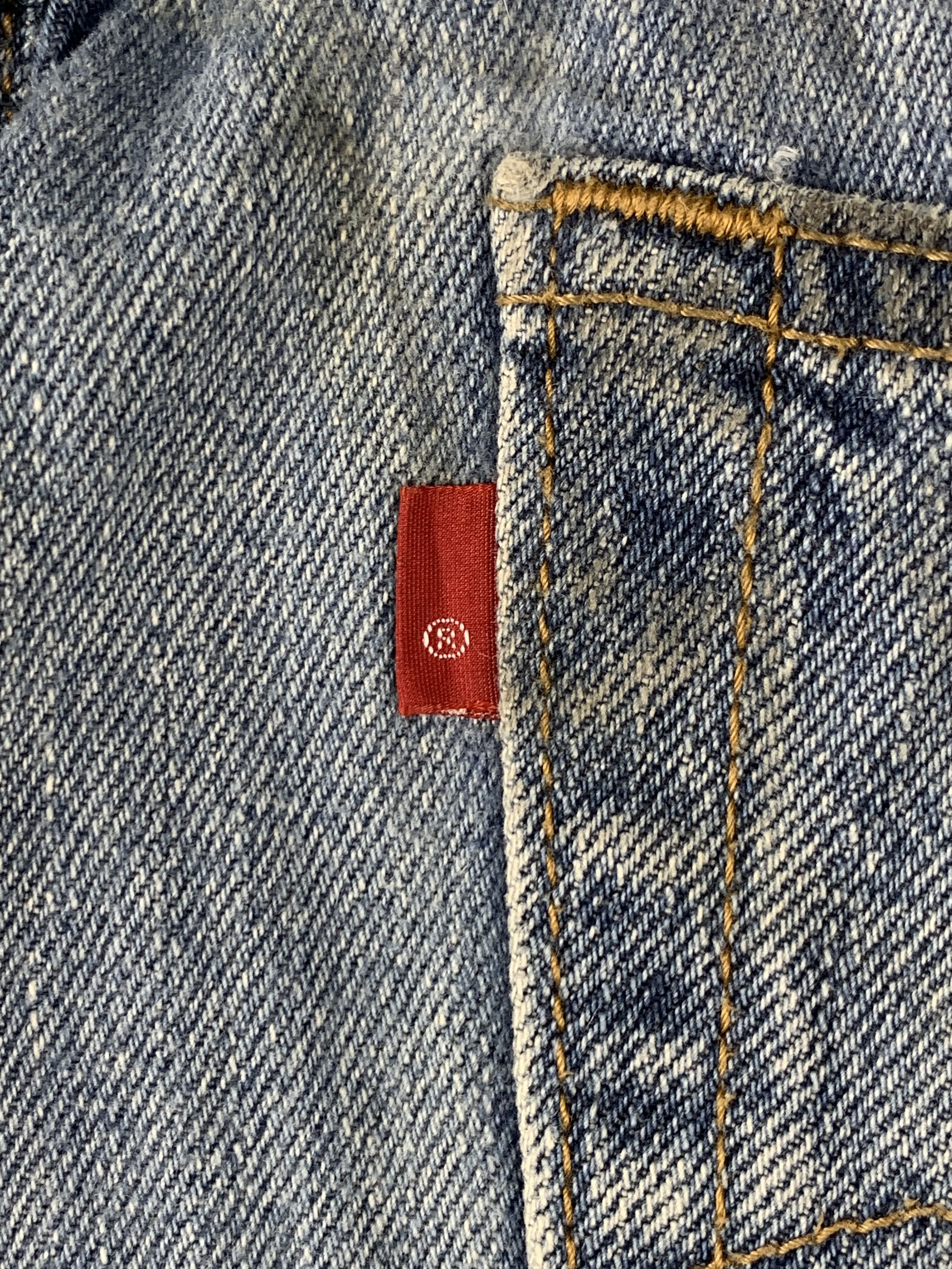 Levi's Vintage Levis 560 Faded Blue Jeans DP2016 Size US 39 - 4 Thumbnail