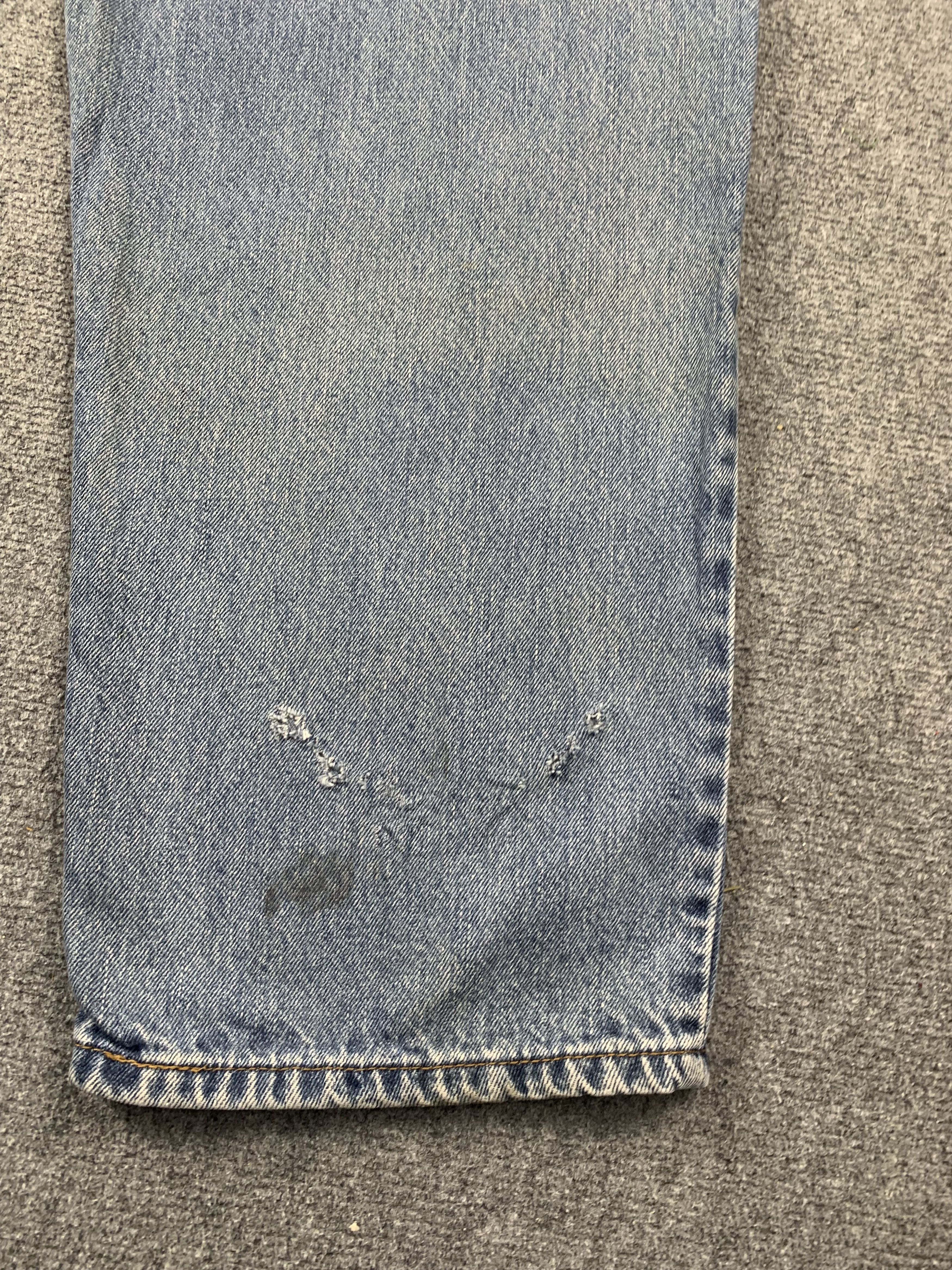 Levi's Vintage Levis 560 Faded Blue Jeans DP2016 Size US 39 - 11 Thumbnail