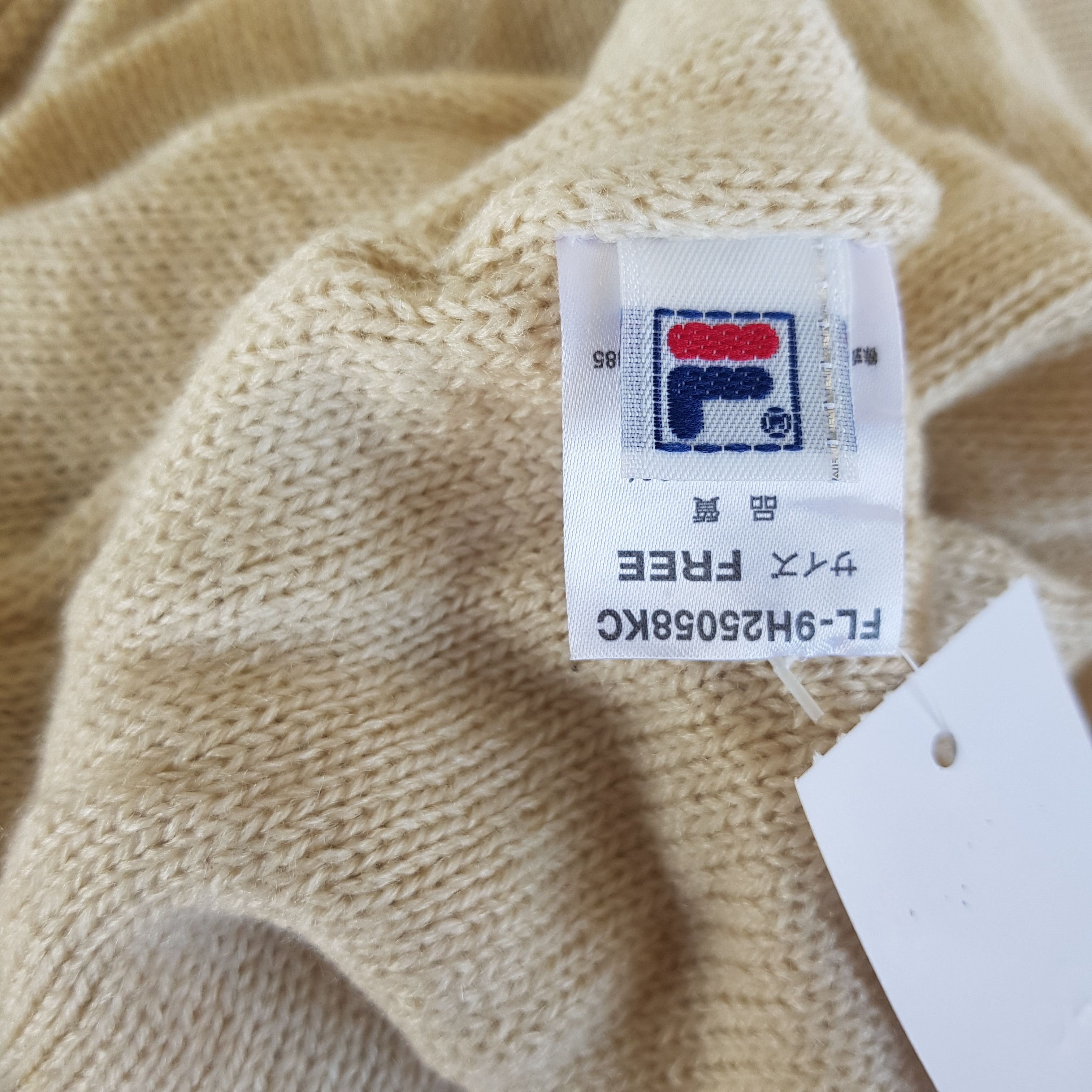 Fila × Vintage Fila Hats Japanese Fila Beanie Knitted Crochet Snow Cap Size ONE SIZE - 7 Thumbnail